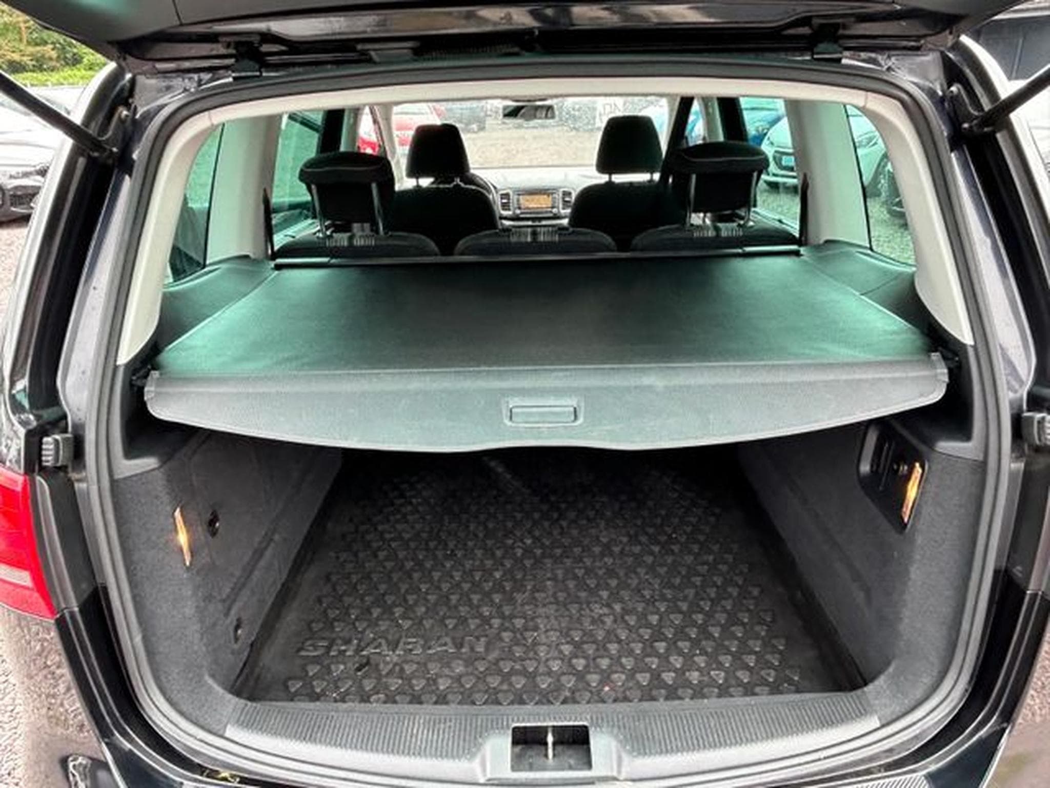 VW Sharan Sharan Match BMT *Navi*Kamera*PDC*SHZ* (2012) - Photo 16