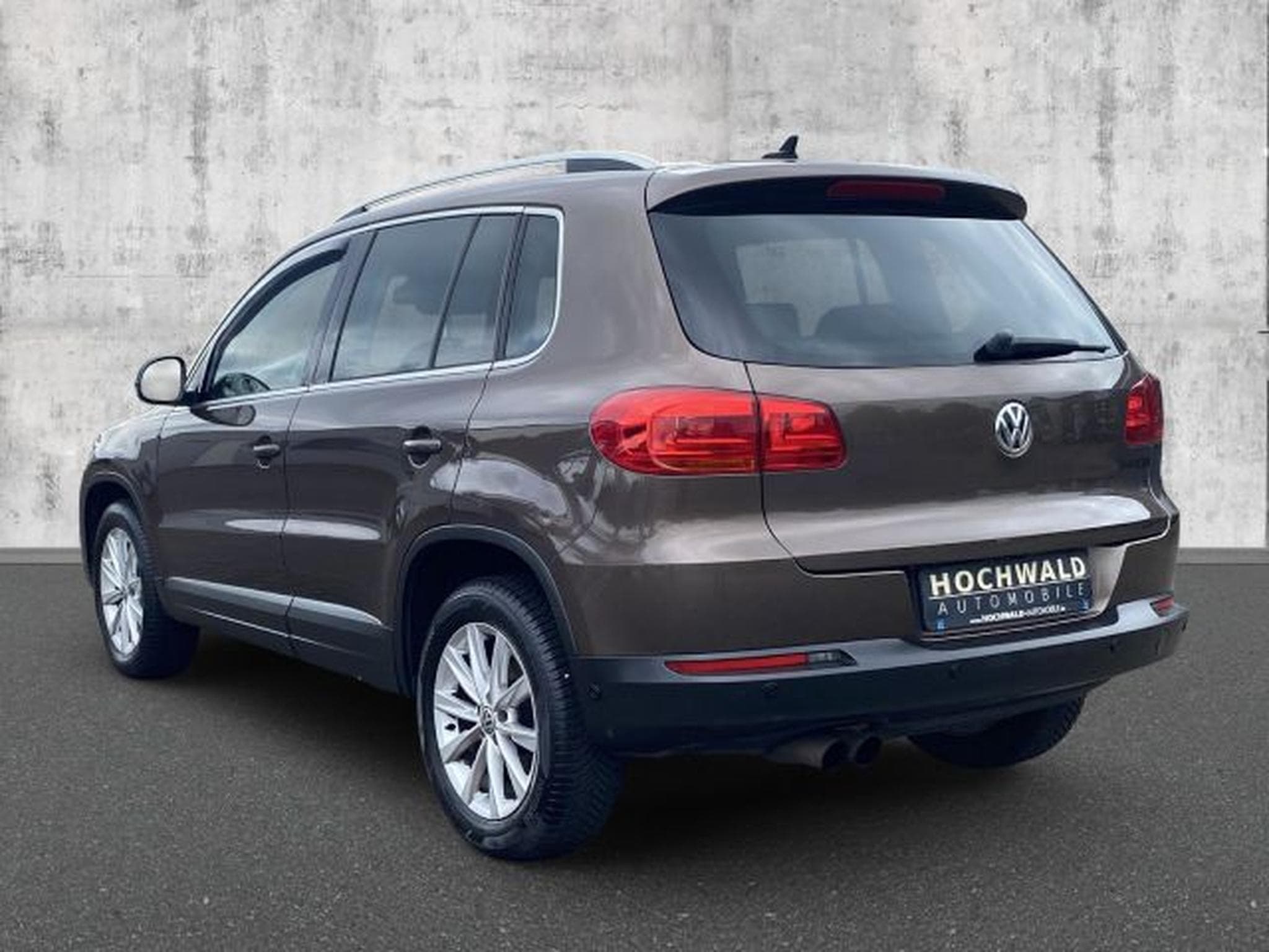 VW Tiguan Tiguan 2.0 TSI DSG 4Motion NAVI RFK BI-XENON SHZ (2013) - Photo 3
