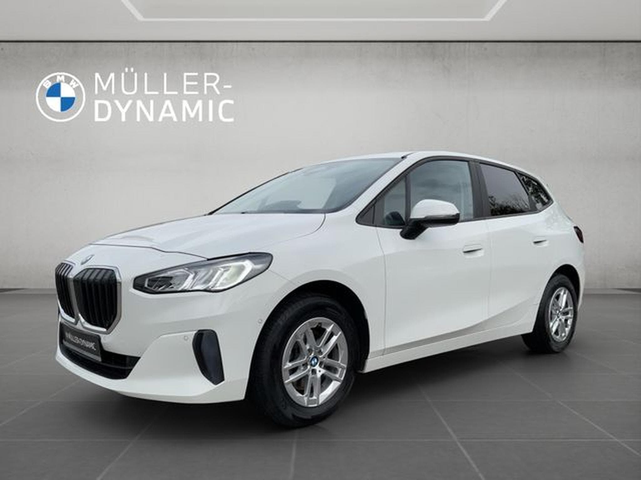 BMW 218 218d ACTIVE TOURER AUTOMATIK AHK KAMERA SHZ DAB (2022) - Photo 1