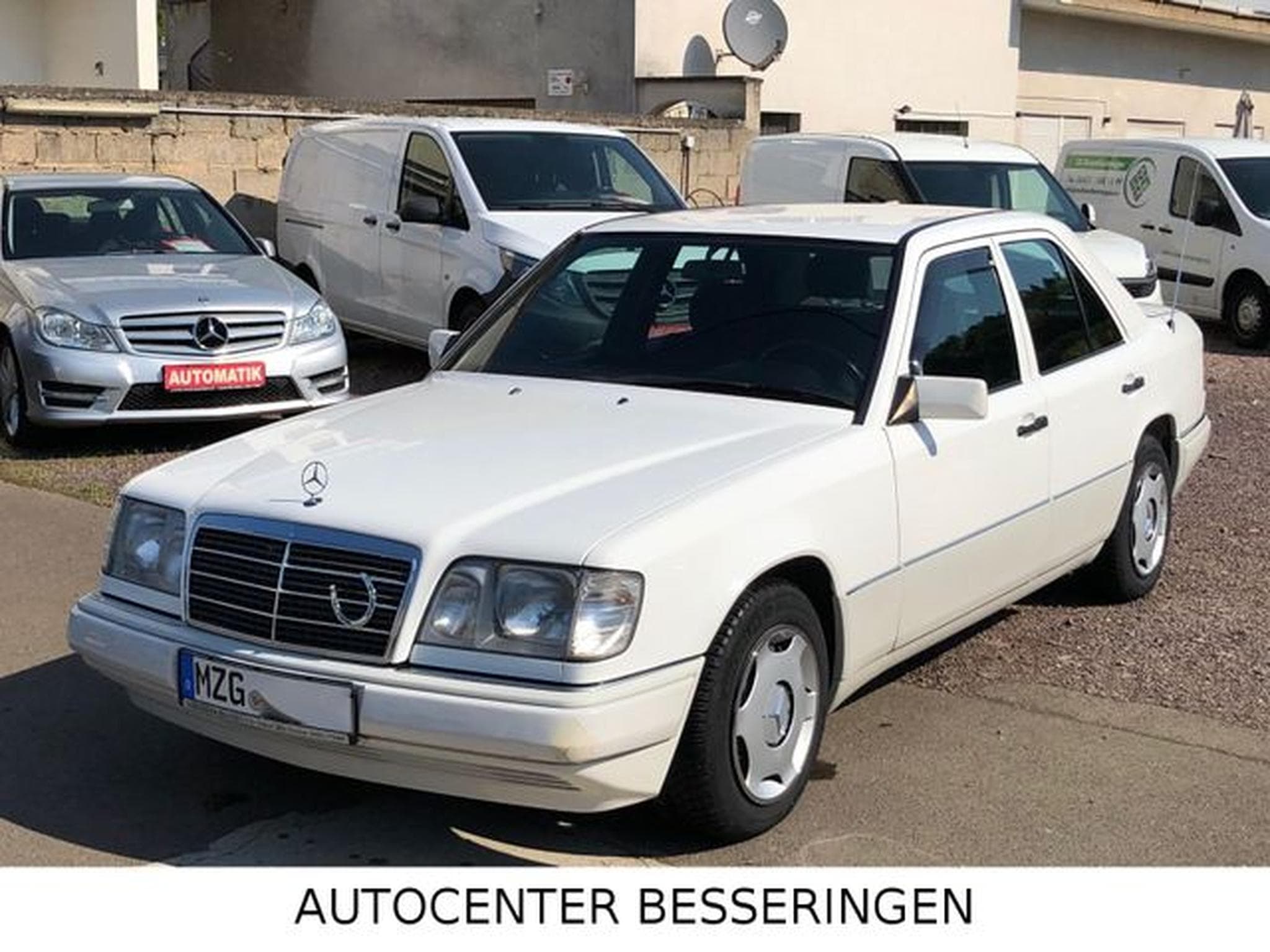 Mercedes E 250 E 250  * W 124 * KLIMA * SCHIEBEDACH * (1994) - Foto 1