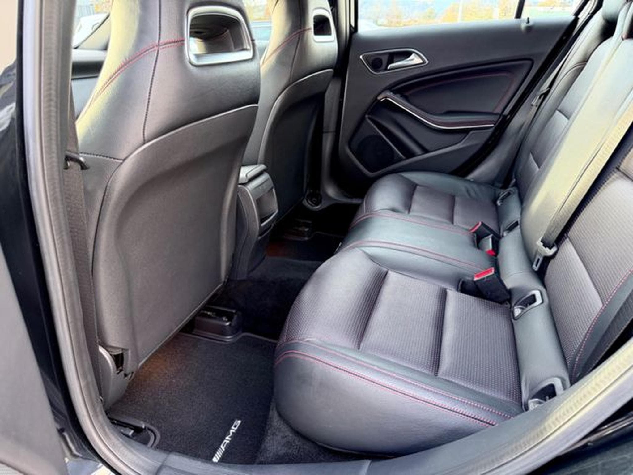 Mercedes A 200 A 200 / AMG LINE / NAVI / PDC / LEDER / GARANTIE (2015) - Photo 14
