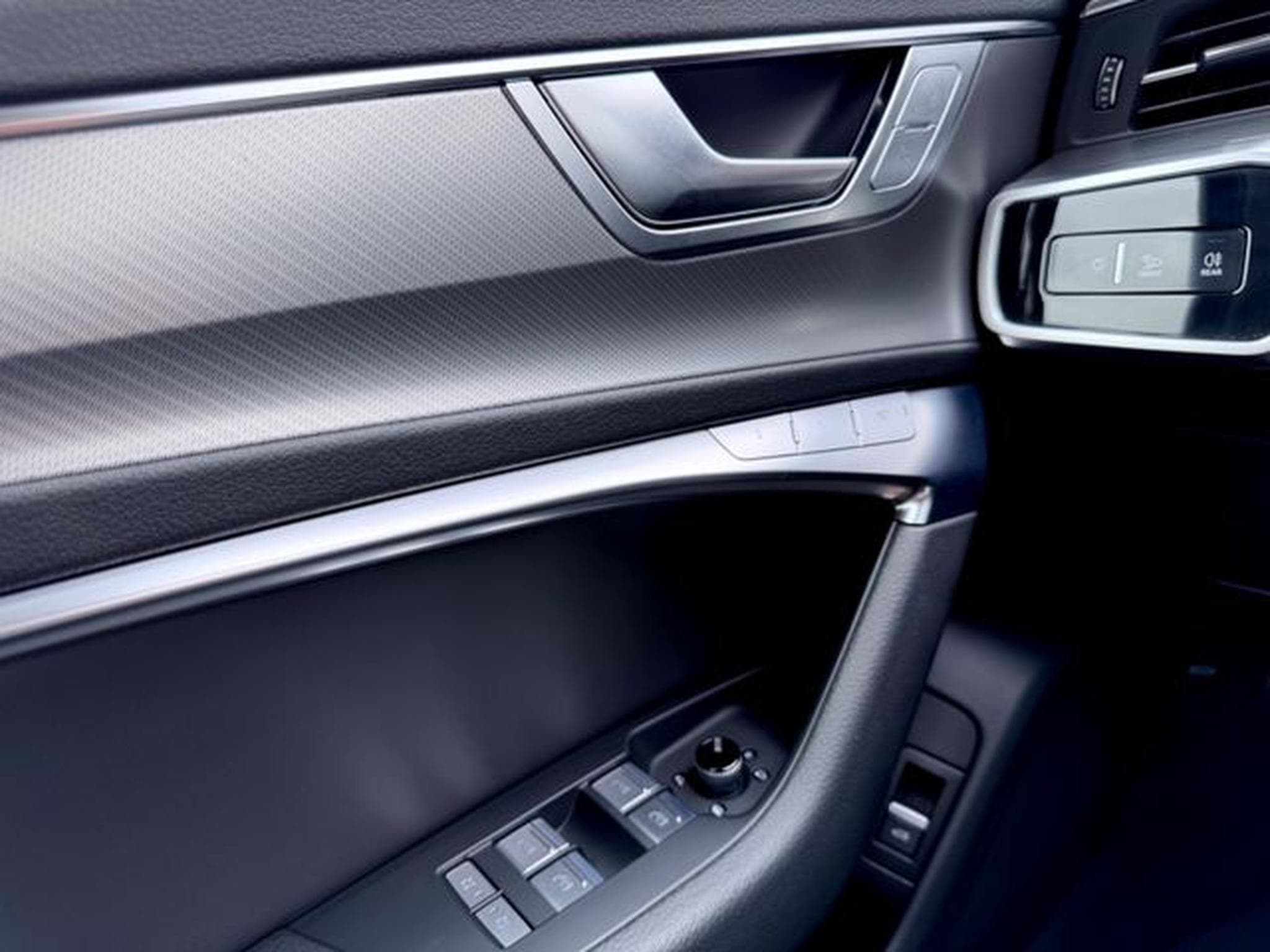 Audi A6 A6 Avant 45 TDI quattro sport /LED/ACC/CAM/AHK/ (2021) - Photo 22