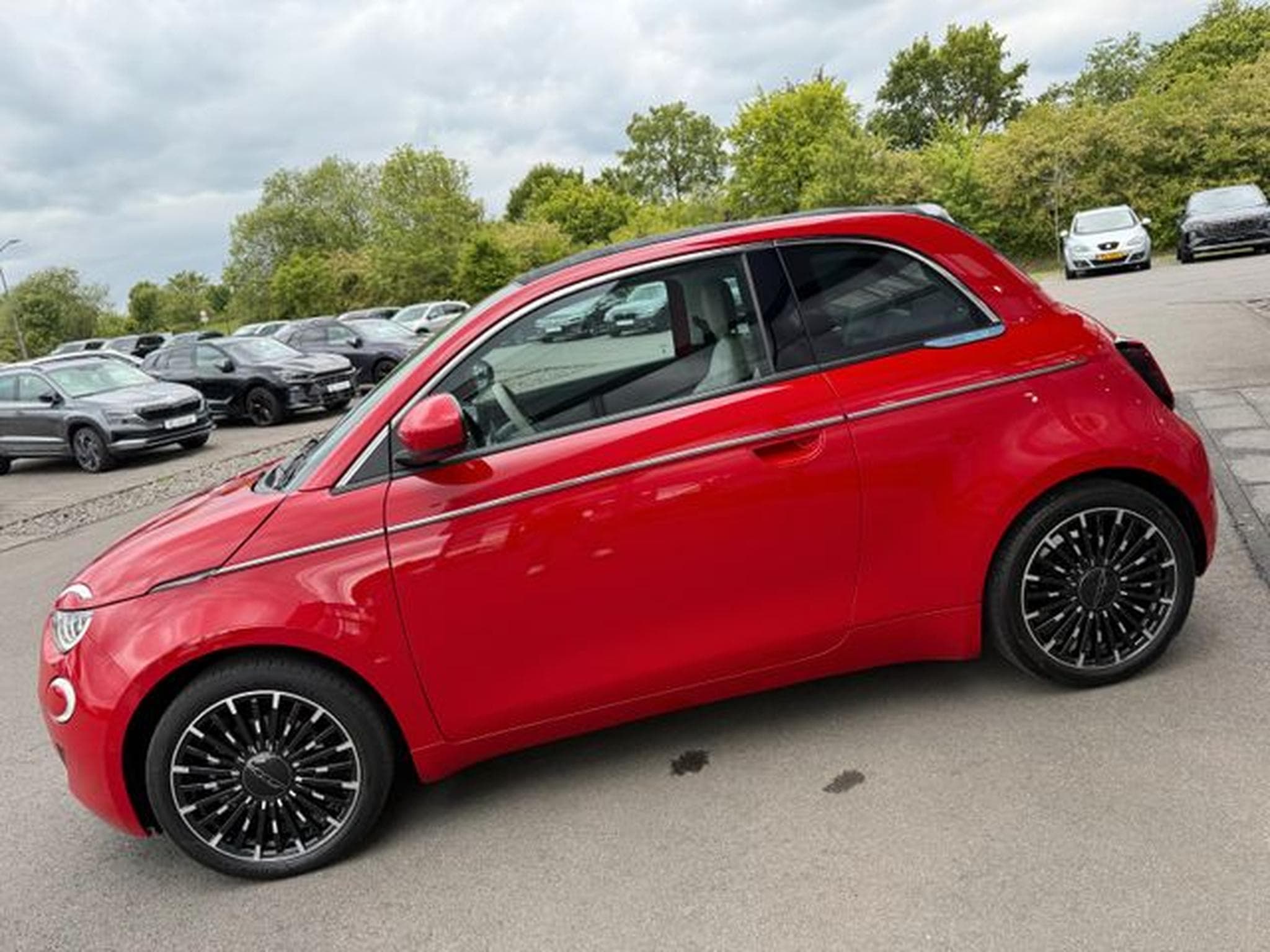 Fiat 500 500e Cabrio La Prima 42kwh Leder JBL Sound Navi (2024) - Foto 8