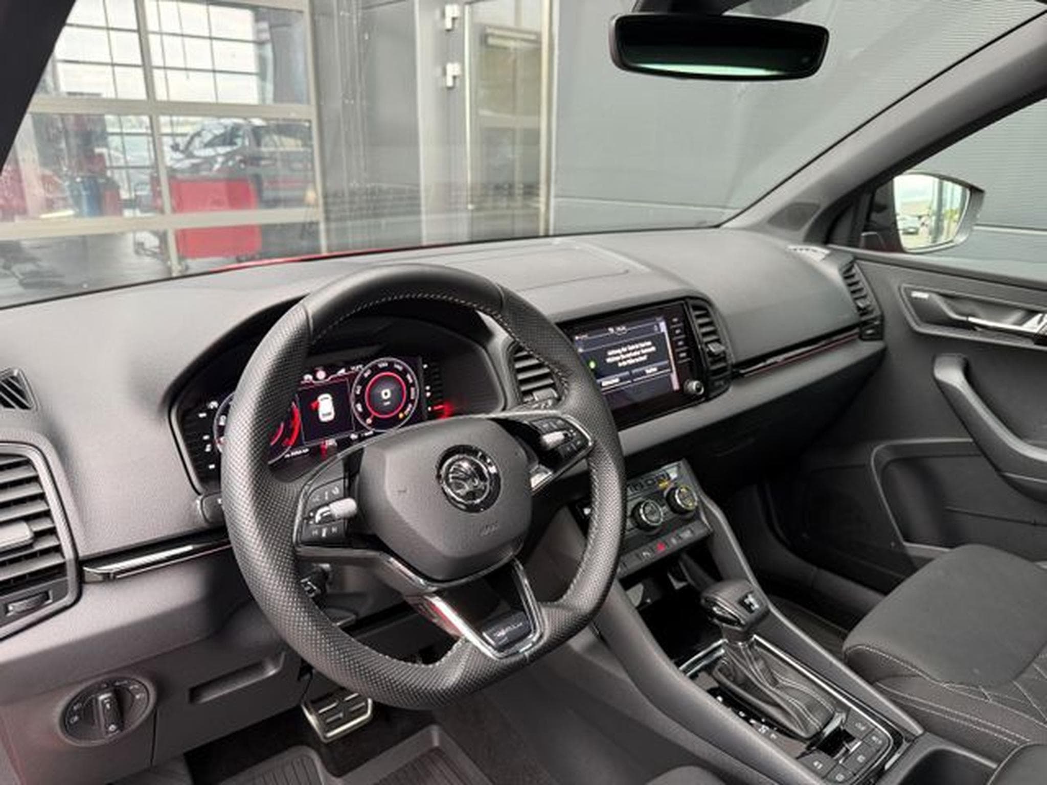 Skoda Karoq Karoq 2.0TSI Sportline 4x4 DSG Pano 19" Kamera (2020) - Foto 10