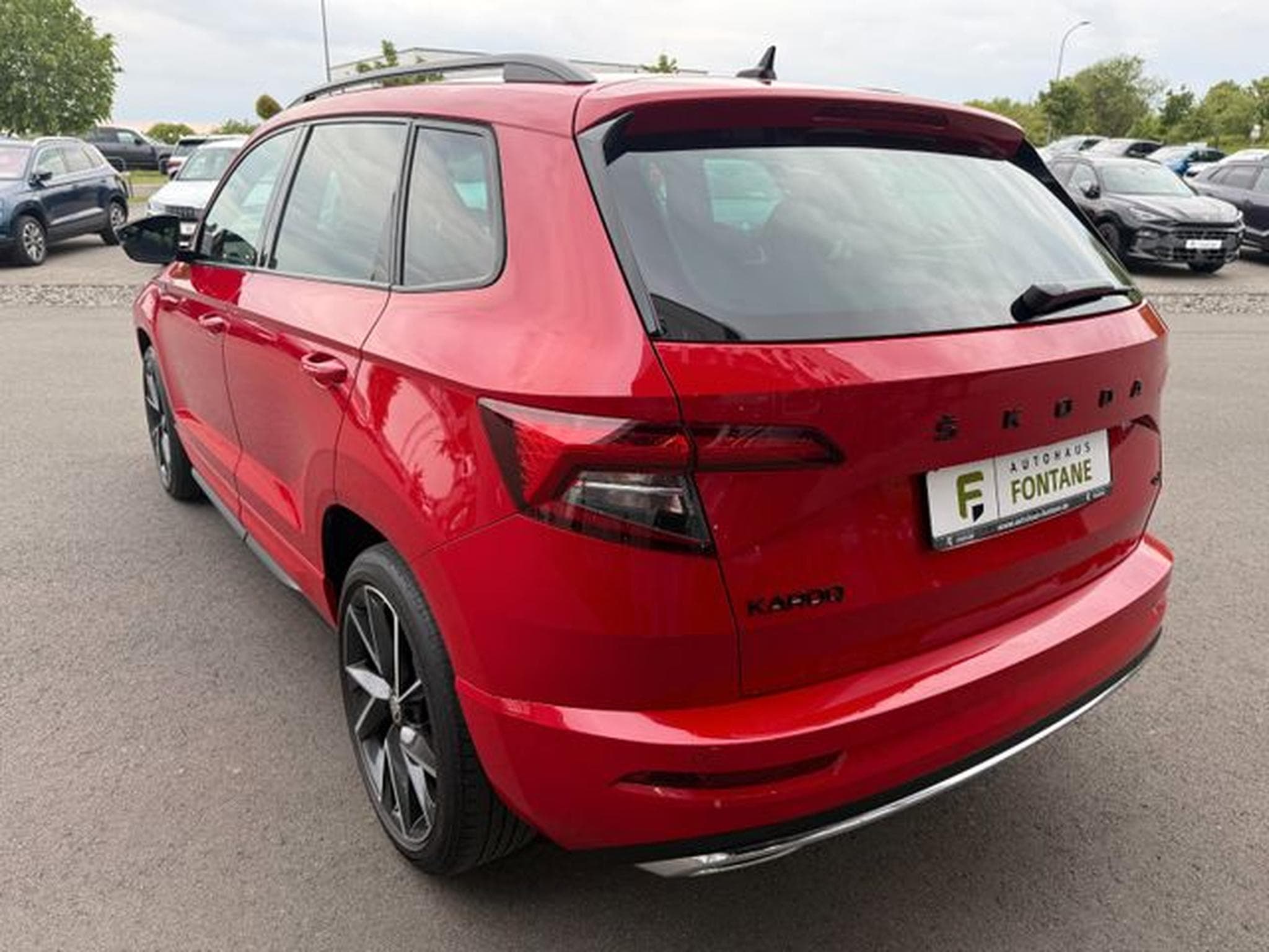 Skoda Karoq Karoq 2.0TSI Sportline 4x4 DSG Pano 19" Kamera (2020) - Foto 7