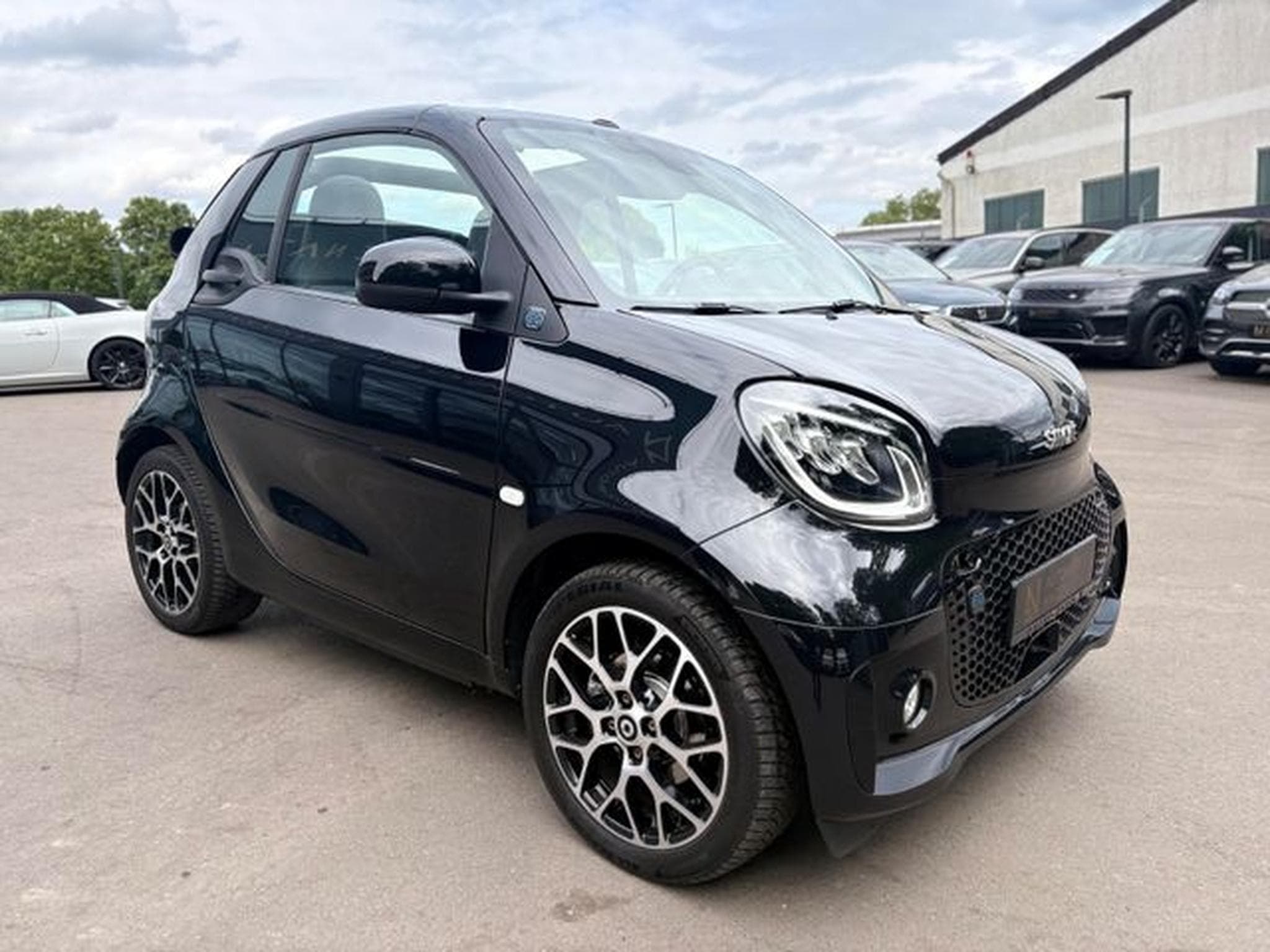 Smart ForTwo FORTWO*CABRIO*NAVI*KAMERA*SITZHEIZUNG* (2022) - Foto 7