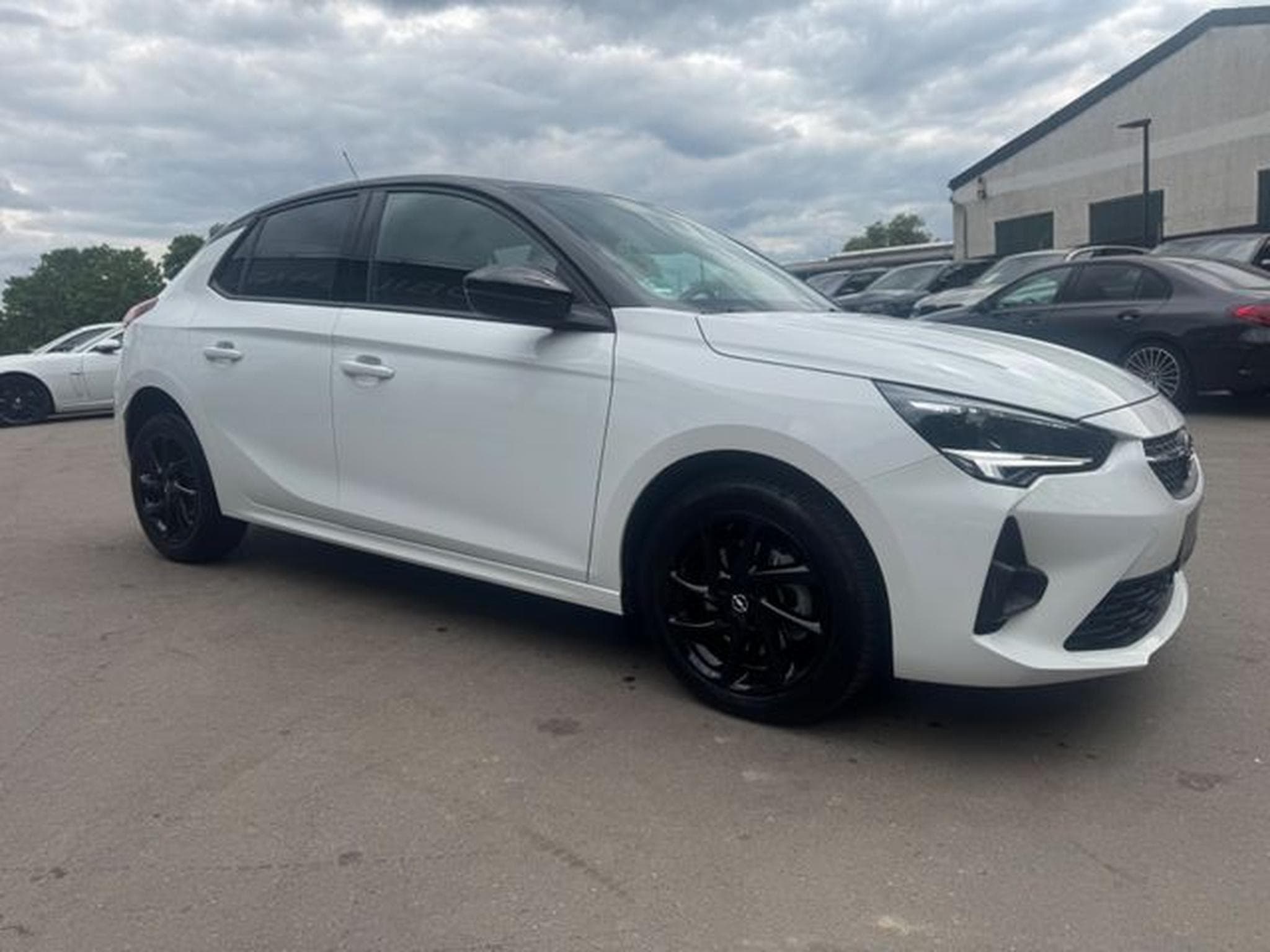 Opel Corsa CORSA F GS LINE*AUTOMATIK*NAVI*LED*R-KAMERA* (2023) - Foto 5