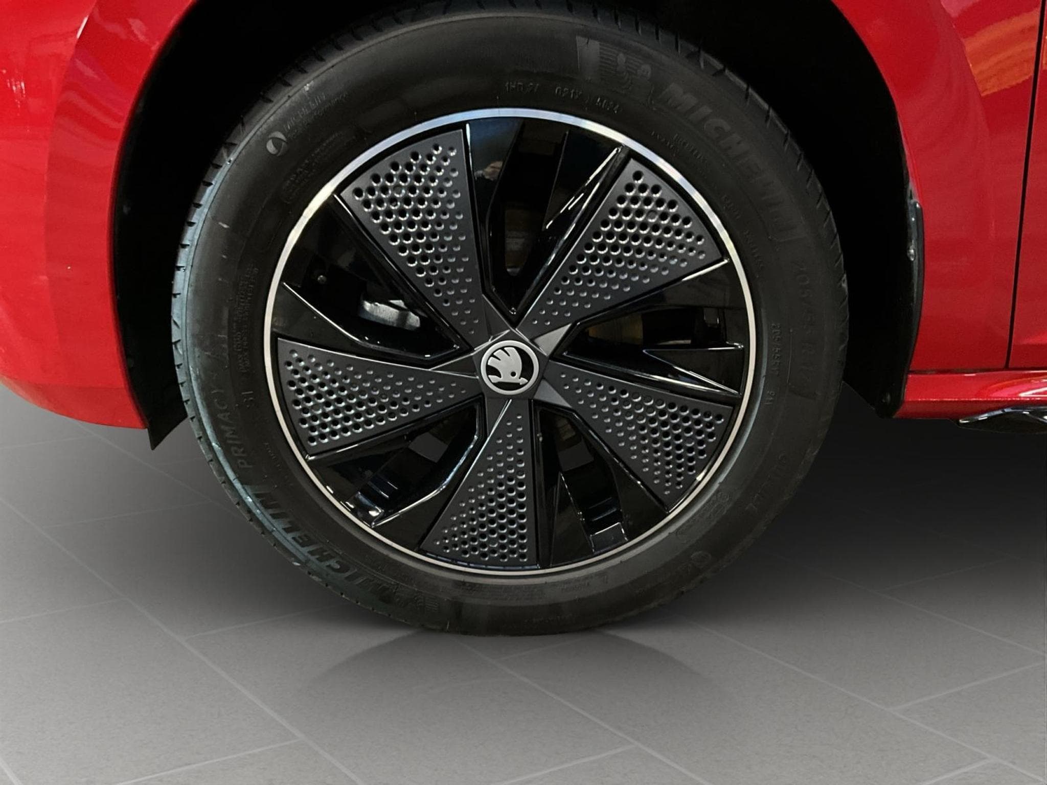 Skoda Kamiq Monte-Carlo+DSG+Pano+RearView (2025) - Foto 8