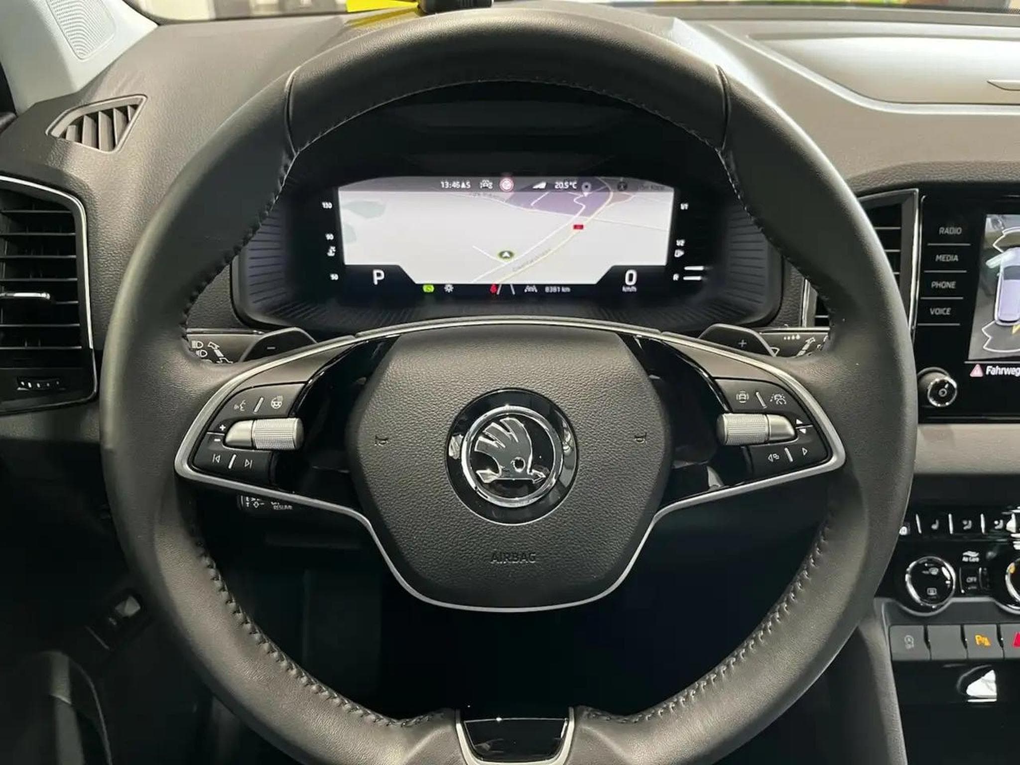 Skoda Karoq (2024) - Foto 11