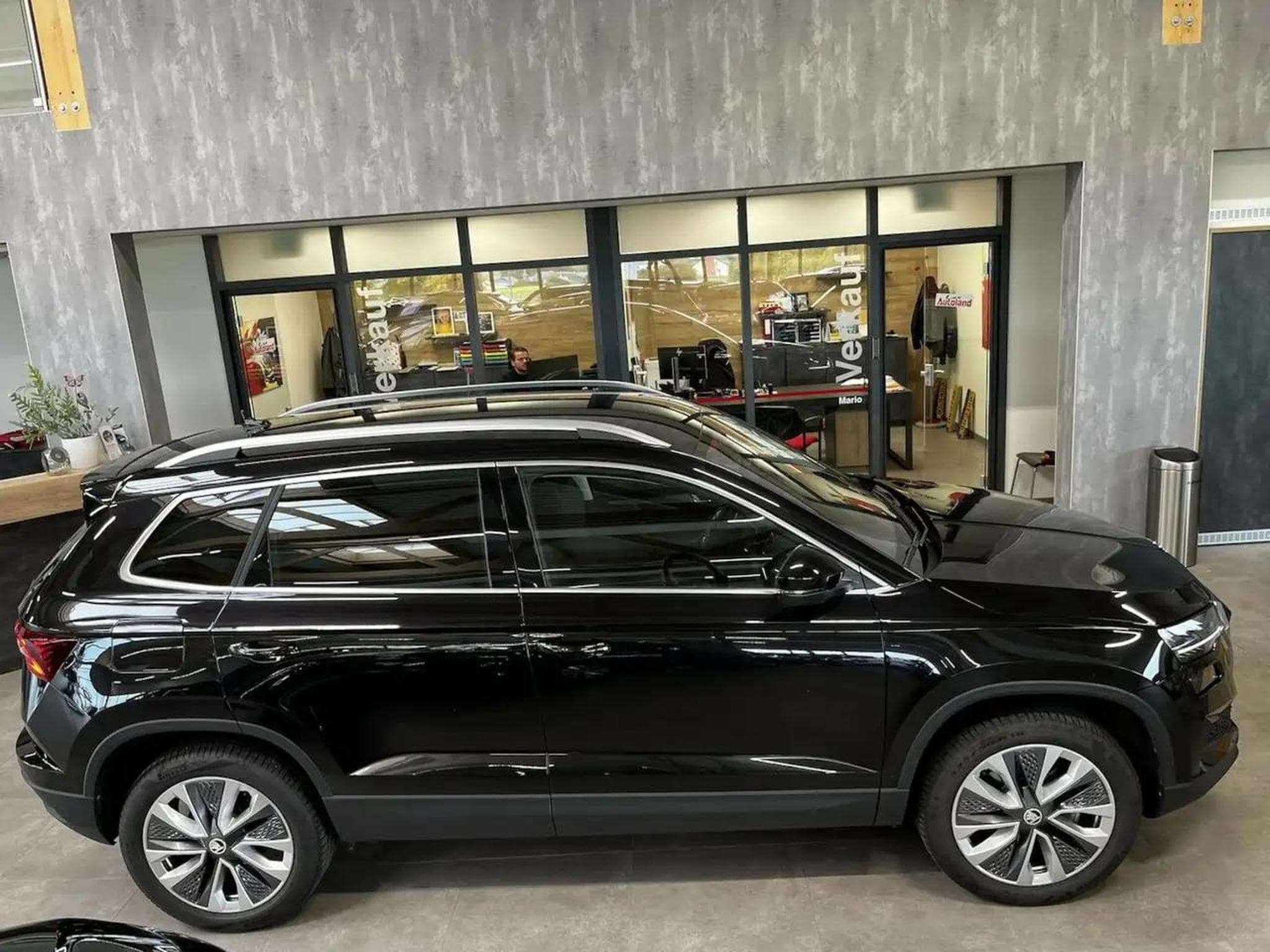 Skoda Karoq (2024) - Foto 2