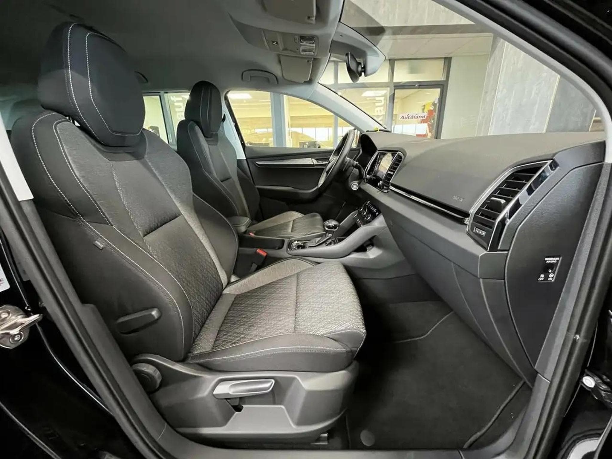 Skoda Karoq (2024) - Foto 6
