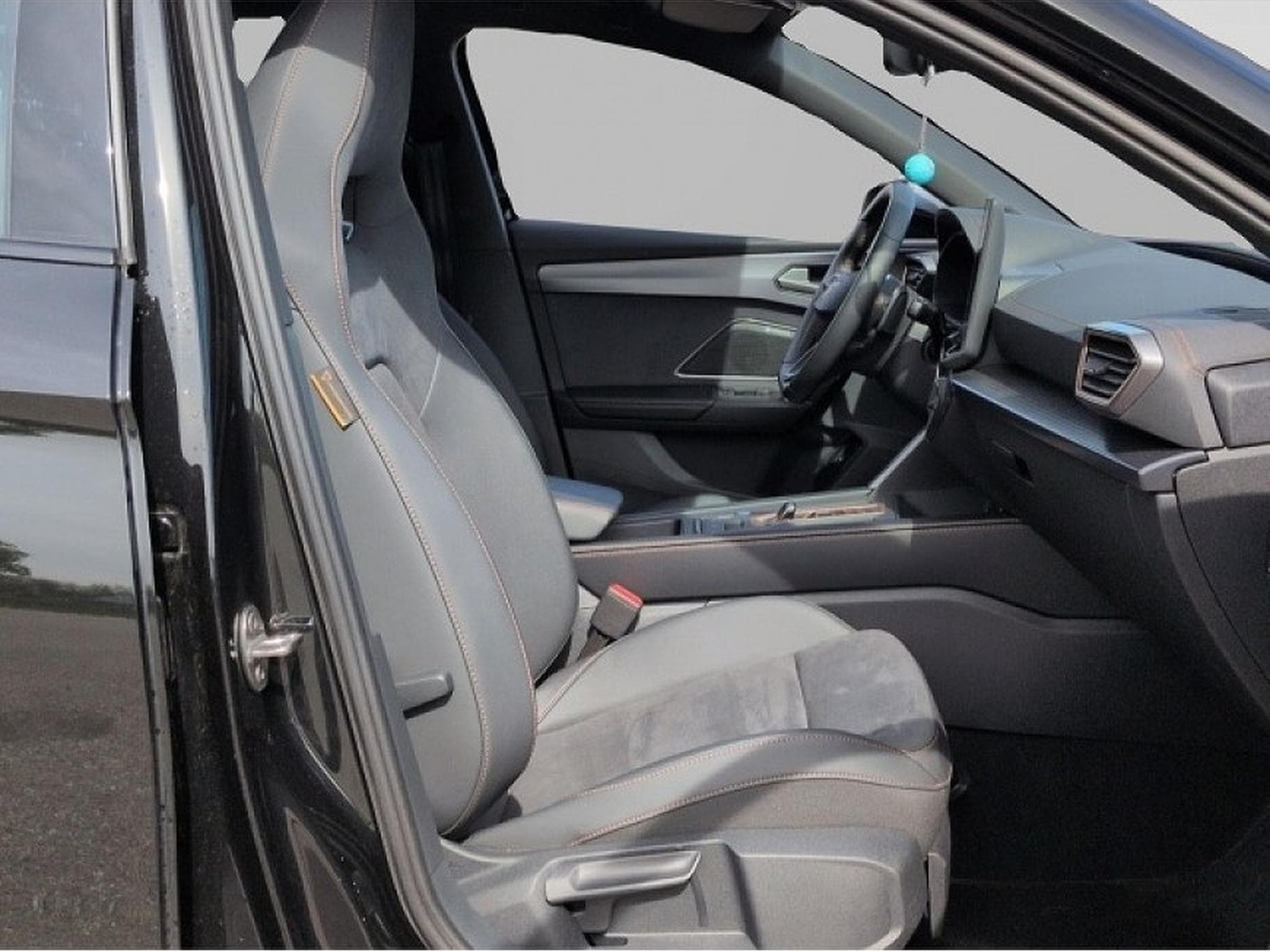 Cupra Leon (2025) - Foto 6