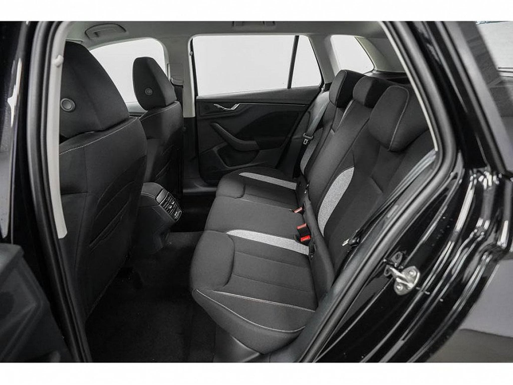 Skoda Kamiq (2026) - Foto 15