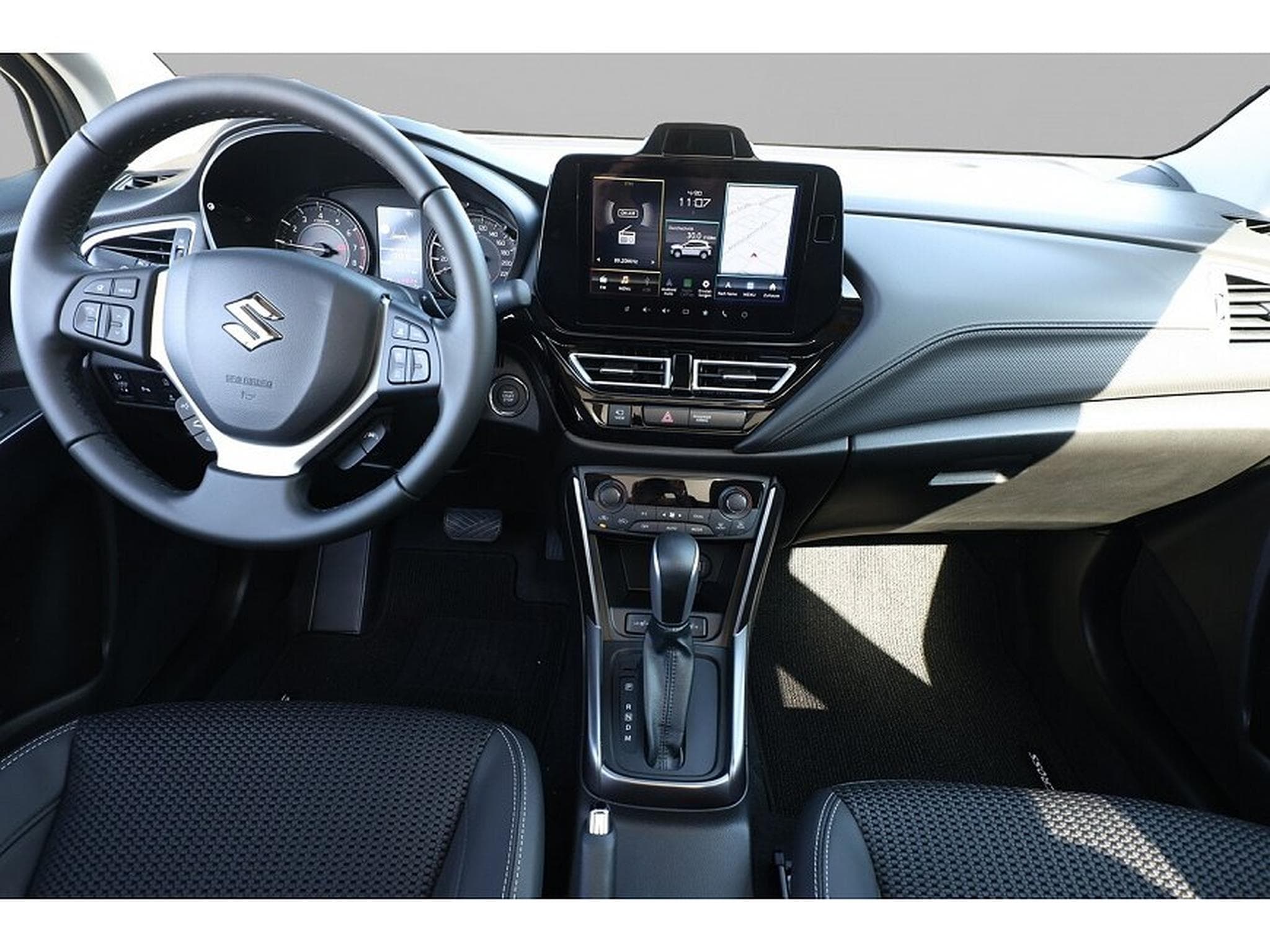 Suzuki S-Cross (2025) - Foto 7
