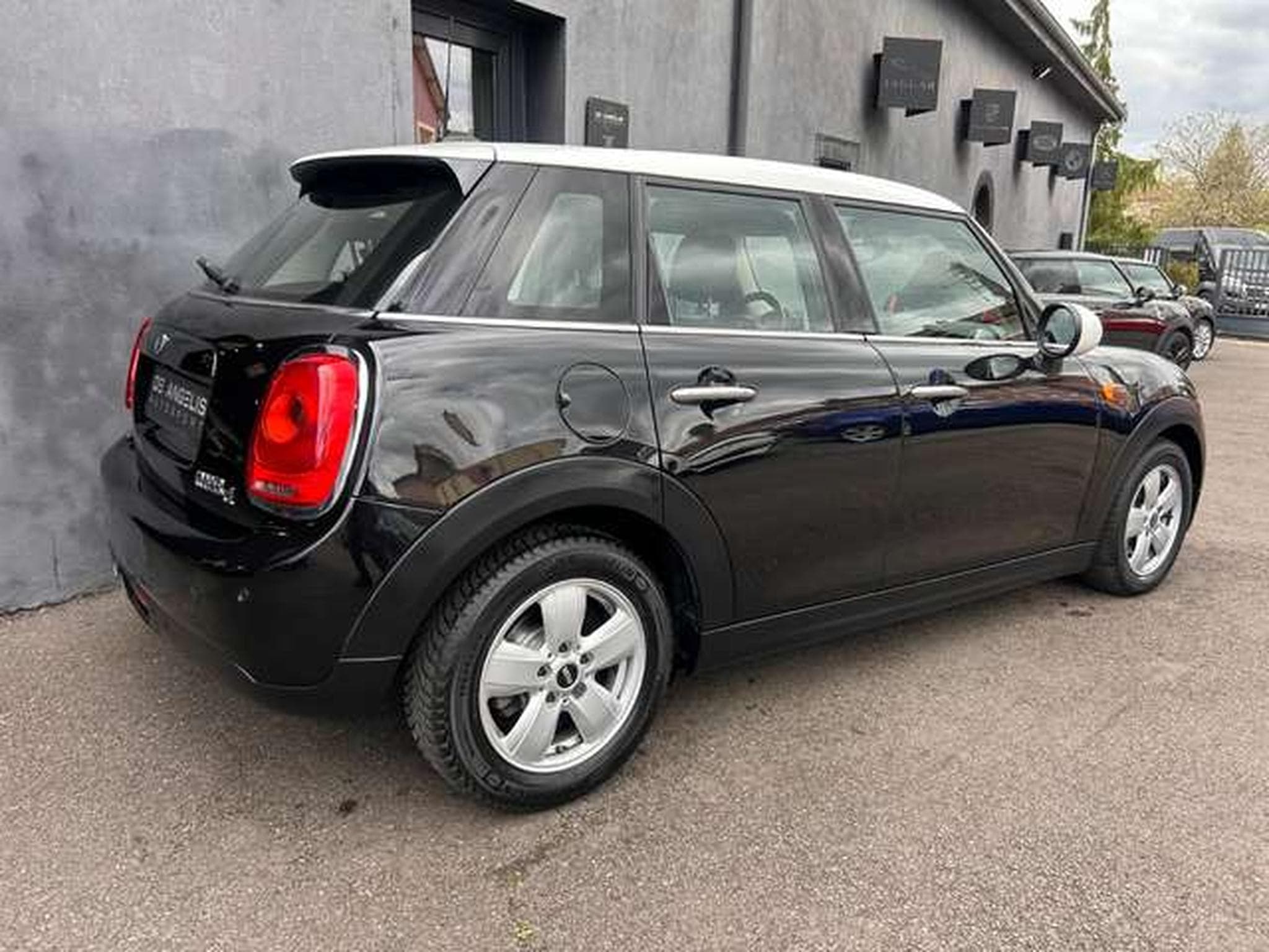 MINI Cooper COOPER D 116 5P (2016) - Photo 11