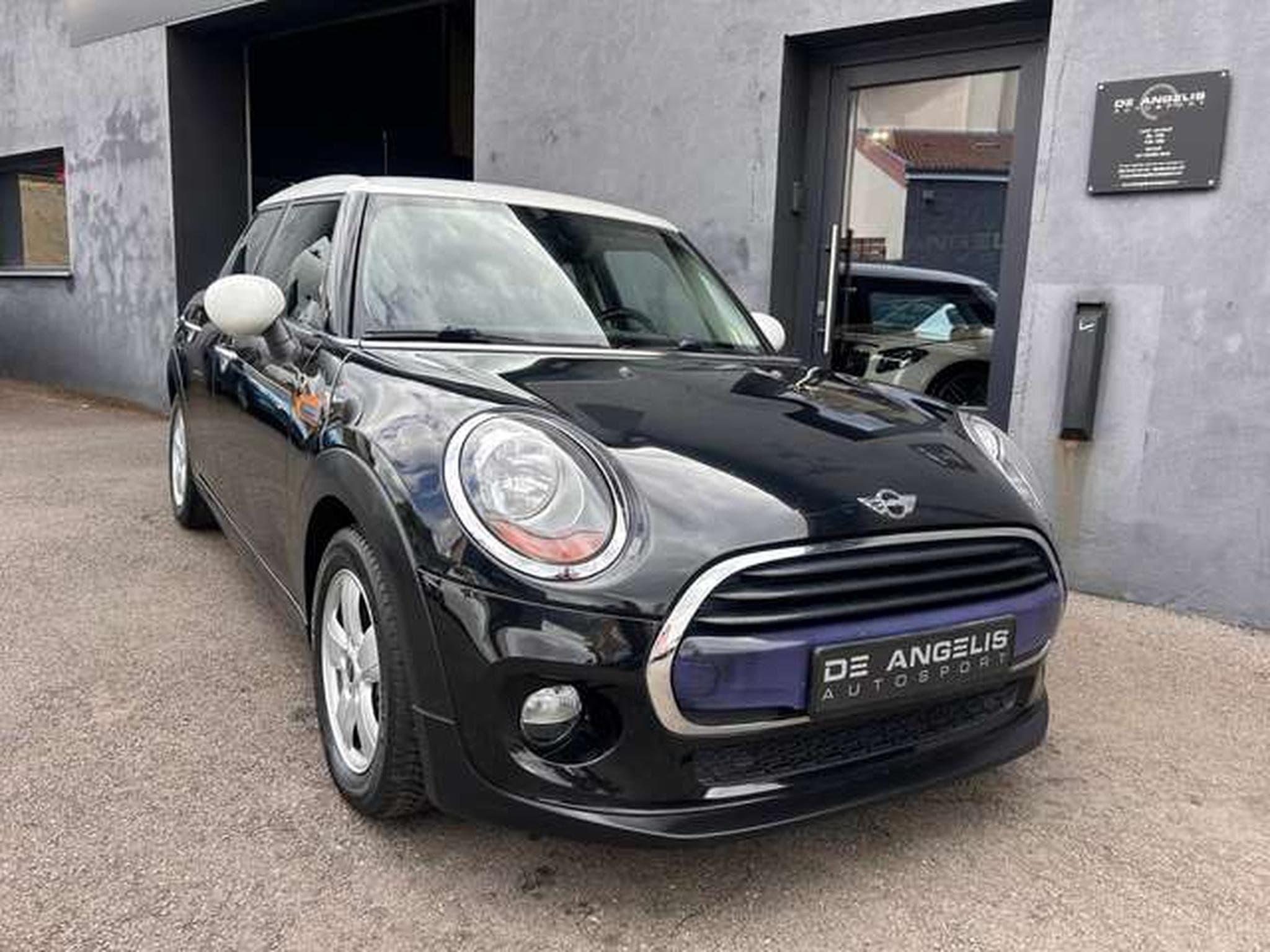 MINI Cooper COOPER D 116 5P (2016) - Photo 9
