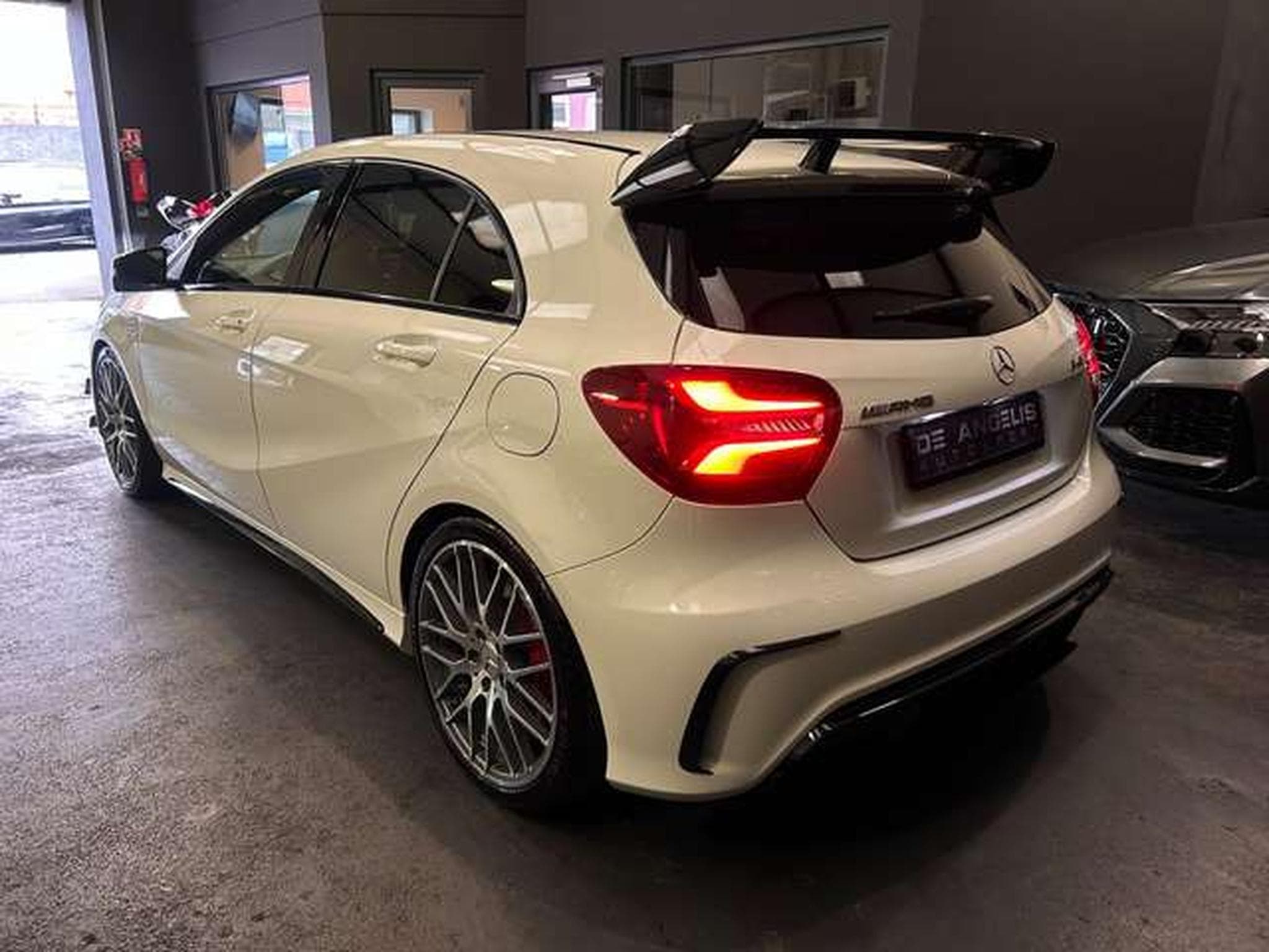 Mercedes A 45 AMG 45 AMG 4MATIC 381  DCT (2017) - Photo 6