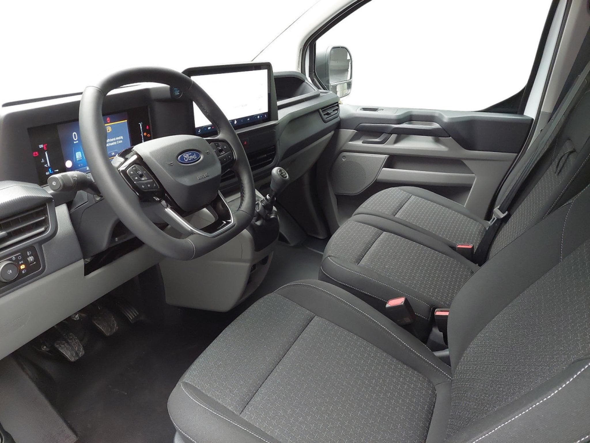 Ford Transit 2.0 ECOBLUE 136 L2H1 Trend (2025) - Photo 19