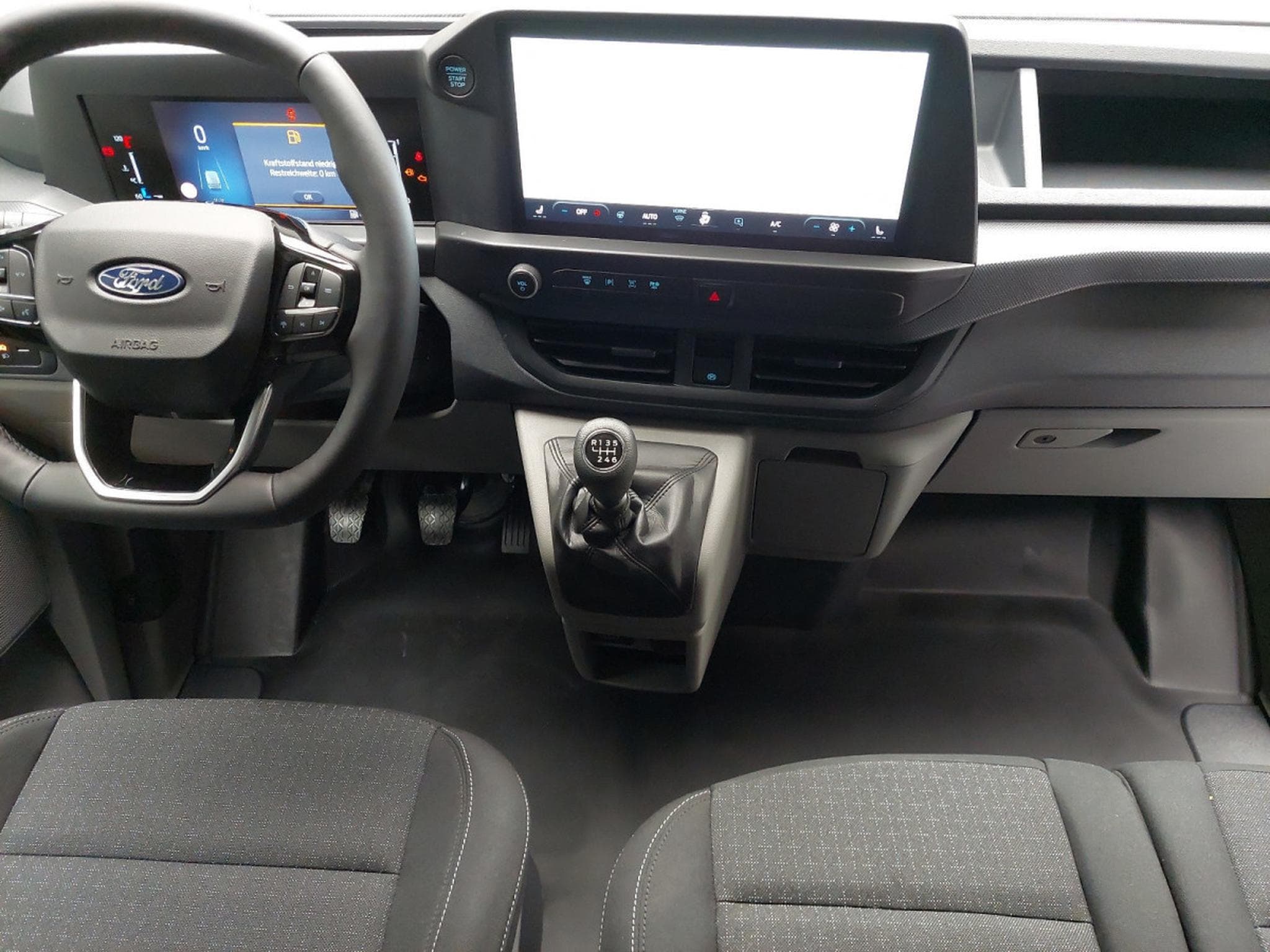 Ford Transit 2.0 ECOBLUE 136 L2H1 Trend (2025) - Photo 7