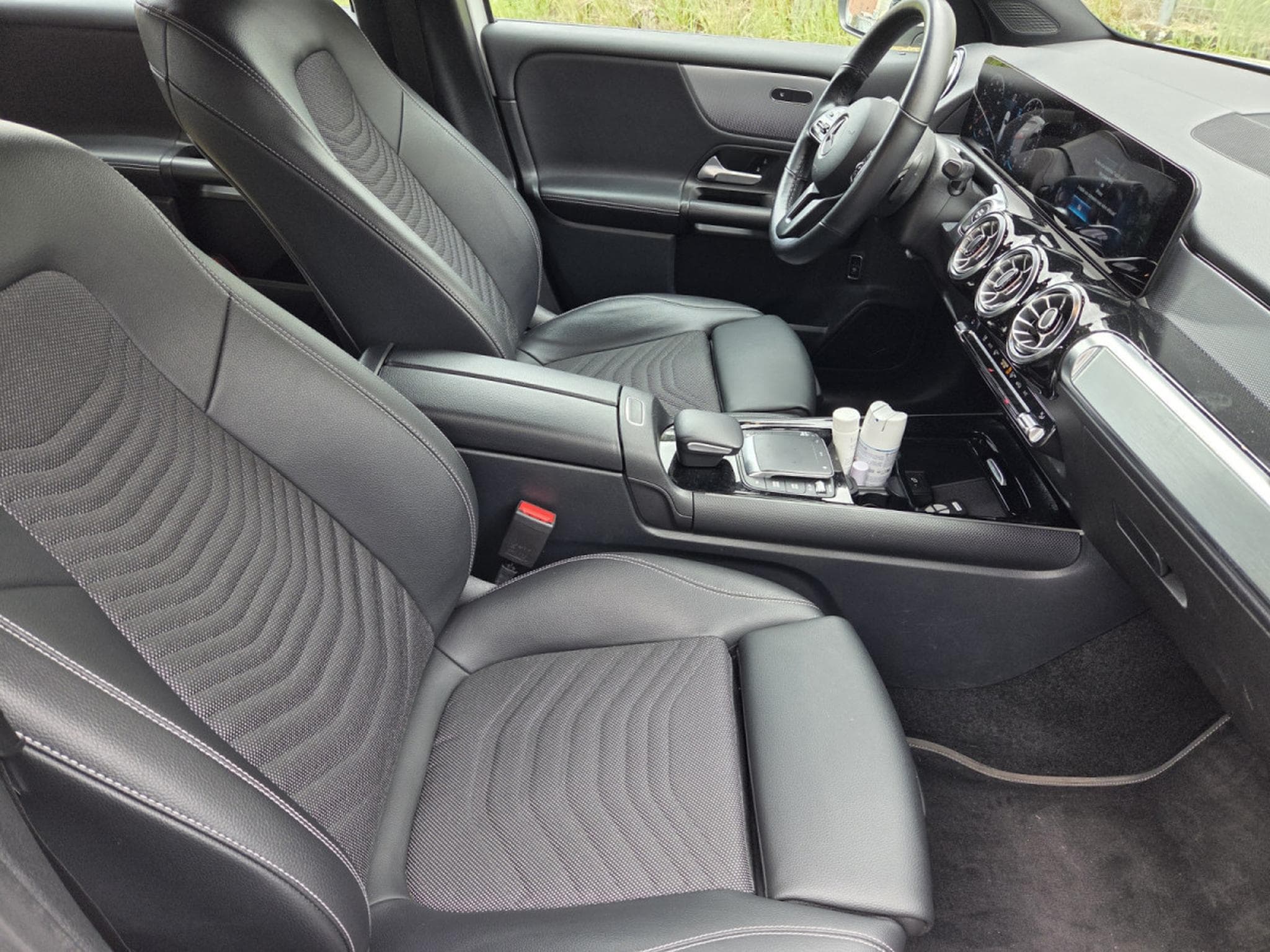 Mercedes GLB 200 4 Matic 163 CV 7G-DCT (Garantie 12 Mois) (2021) - Photo 13