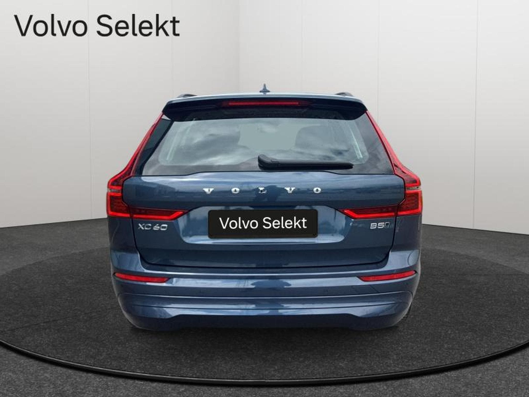 Volvo XC60 B5 Core / Essence (2025) - Photo 7