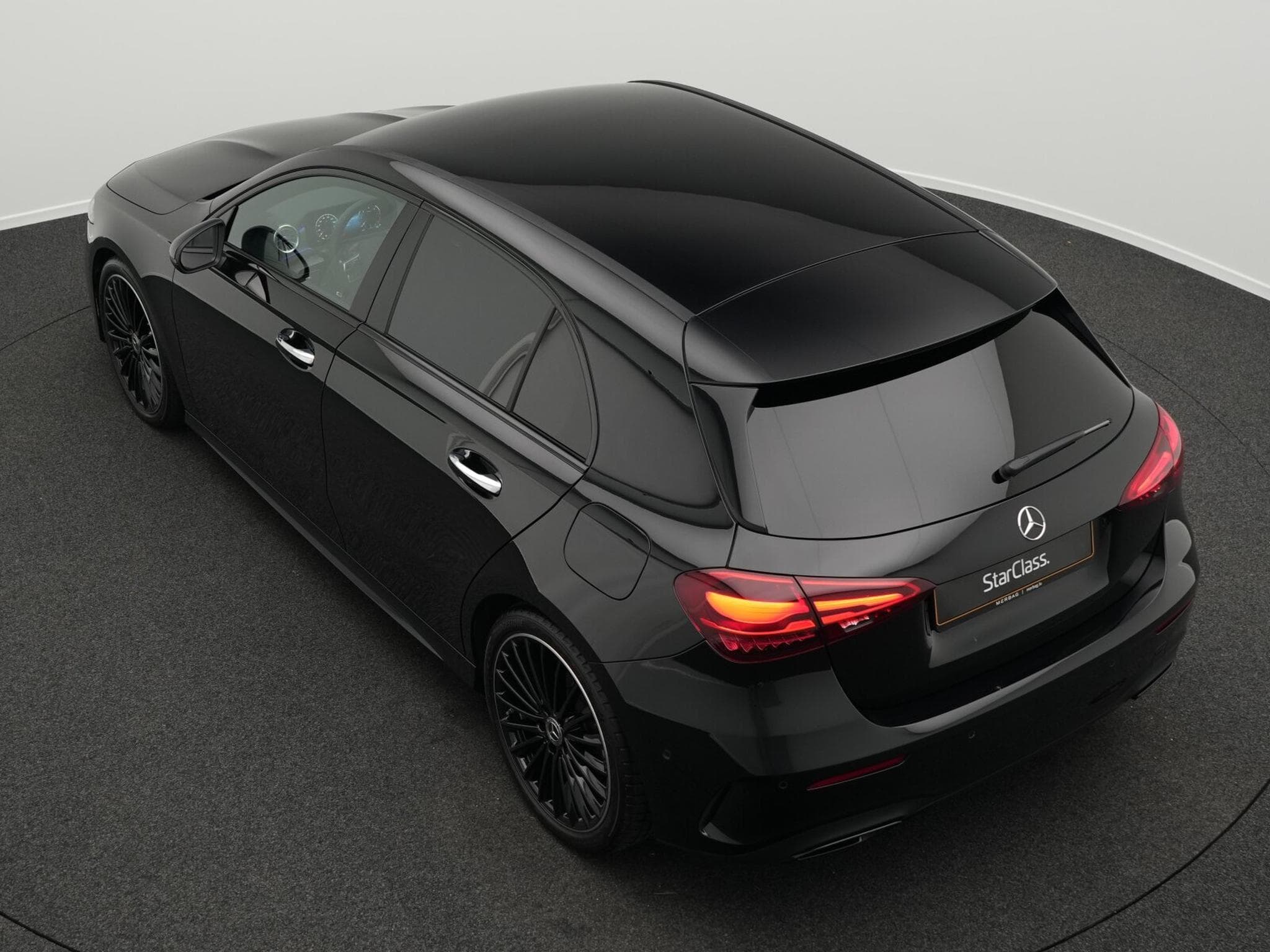 Mercedes A 200 d AMG-Line Multi+Kamera+Night+19" (2025) - Foto 11
