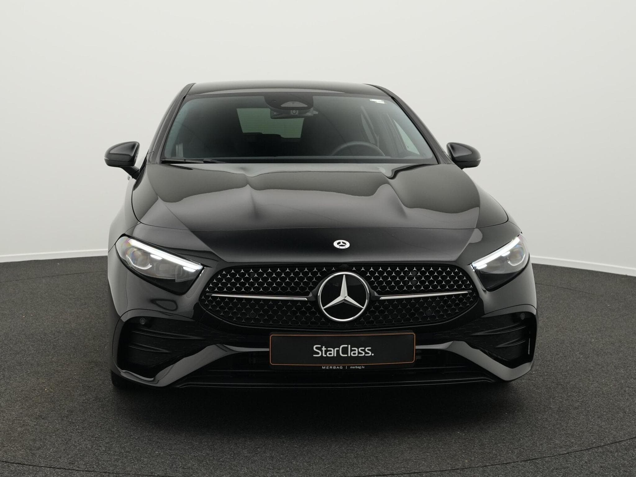 Mercedes A 200 d AMG-Line Multi+Kamera+Night+19" (2025) - Foto 2