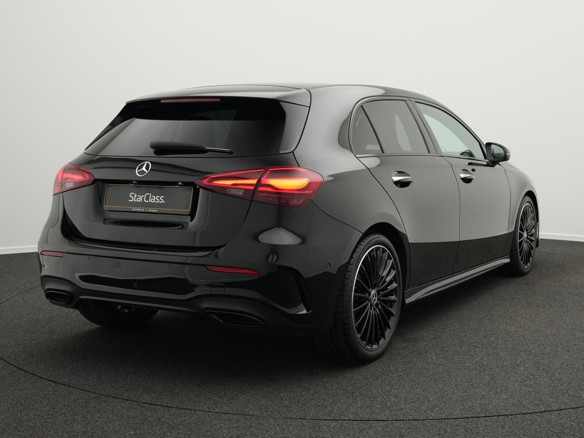 Mercedes A 200 d AMG-Line Multi+Kamera+Night+19" (2025) - Foto 3