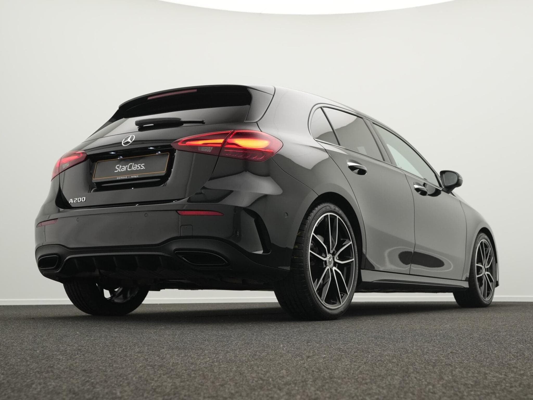 Mercedes A 200 AMG-Line Multi+Kamera+Night+19" (2025) - Foto 9