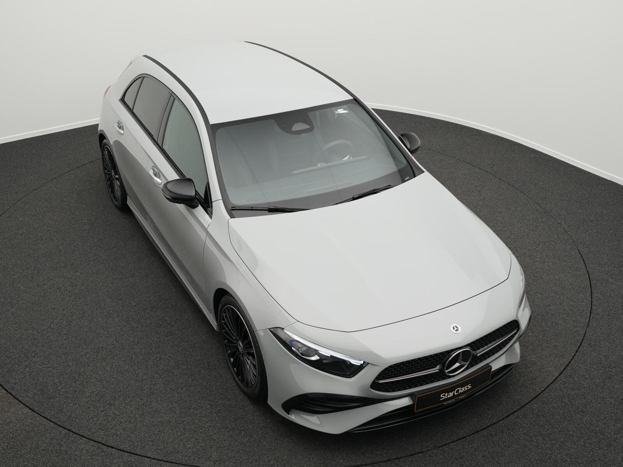 Mercedes A 200 AMG-Line Multi+Kamera+Distr+Night+19" (2025) - Foto 10