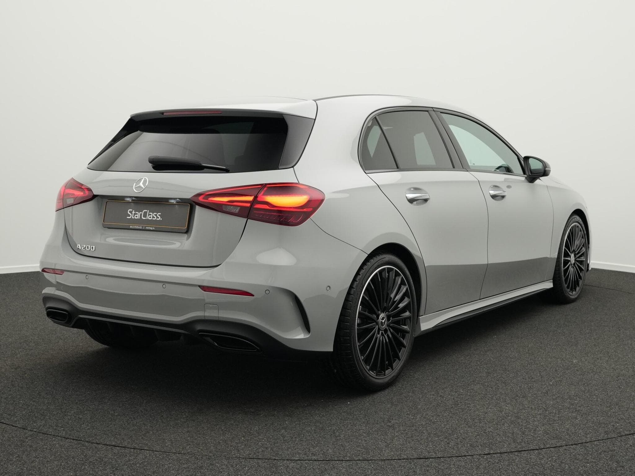 Mercedes A 200 AMG-Line Multi+Kamera+Distr+Night+19" (2025) - Foto 3
