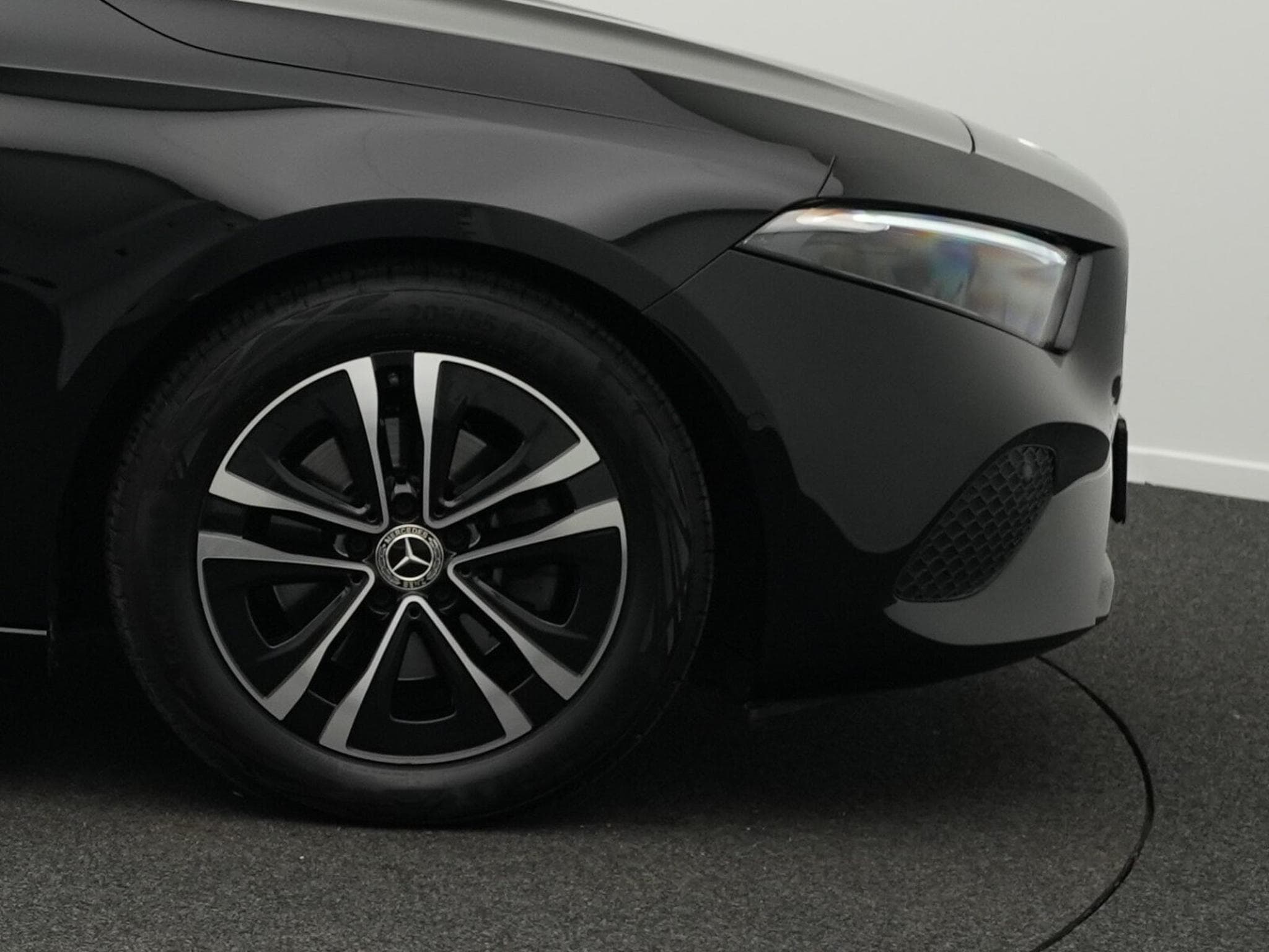 Mercedes A 180 d Progressive LED+Kamera+MBUX+Apple (2024) - Foto 6