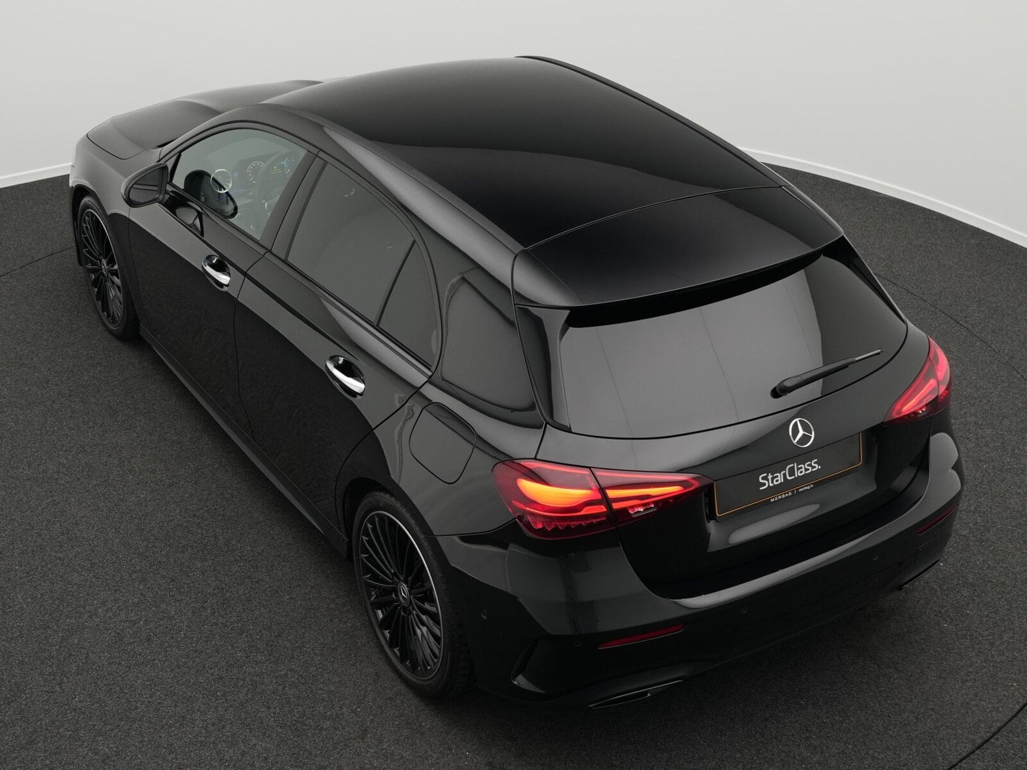 Mercedes A 200 d AMG-Line Multi+Kamera+Night+19" (2025) - Foto 11