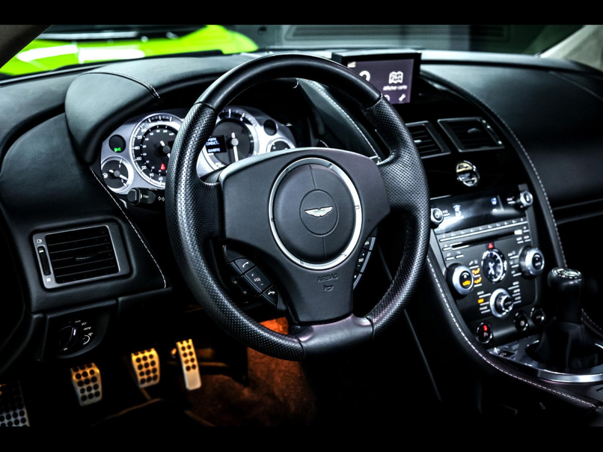 Aston-Martin V8 Vantage V8 ROADSTER 4.7 436 MANUAL 6 (2014) - Photo 10