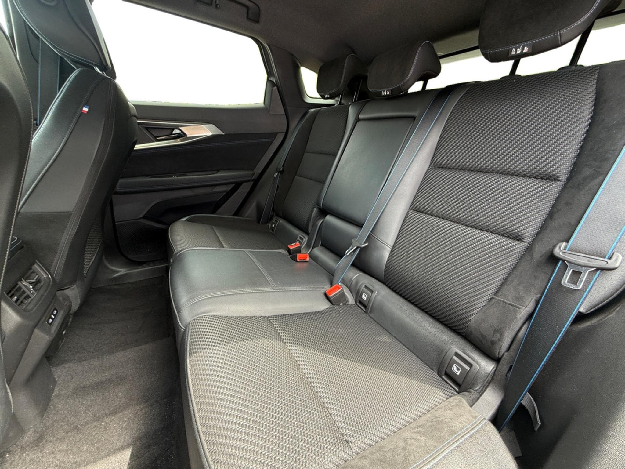 Renault Austral 1.2 E-Tech HEV Techno Esprit Alpine (2024) - Foto 10