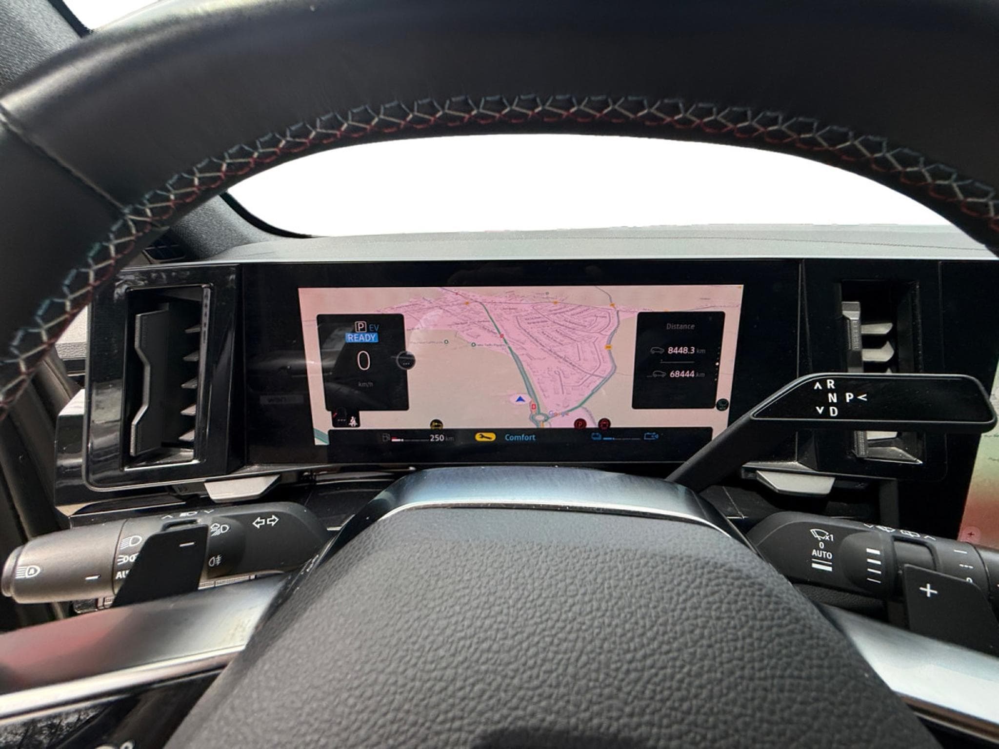 Renault Austral 1.2 E-Tech HEV Techno Esprit Alpine (2024) - Foto 11