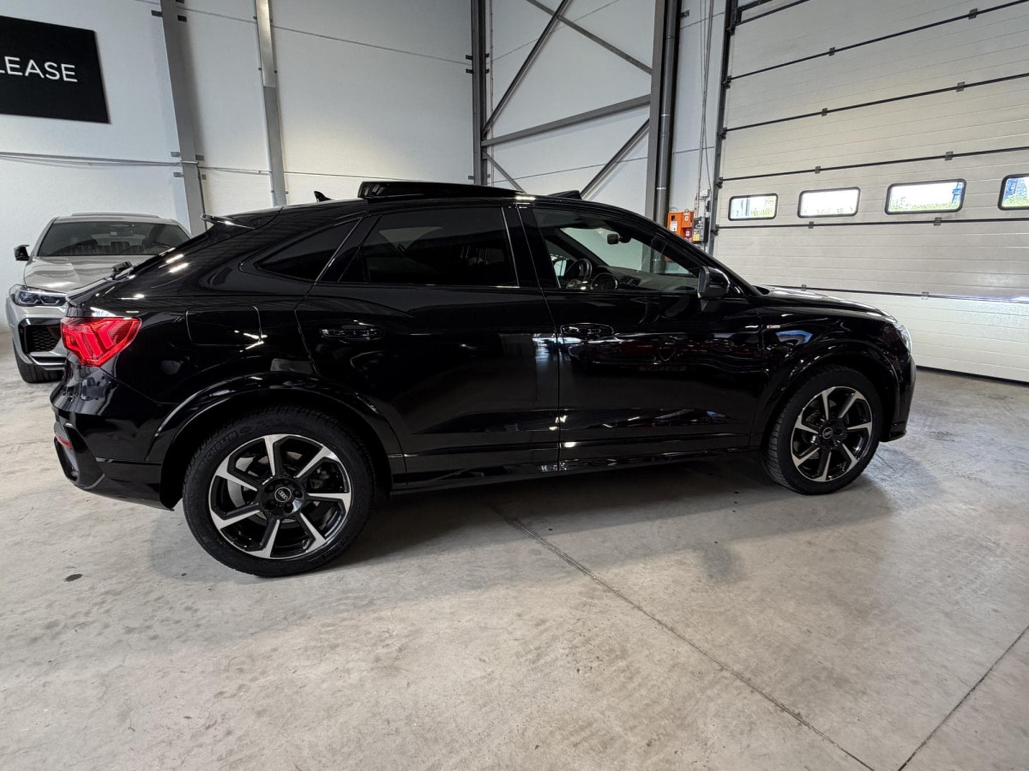 Audi Q3 Q3 Sportback 40 TFSI quattro S line (2021) - Foto 14