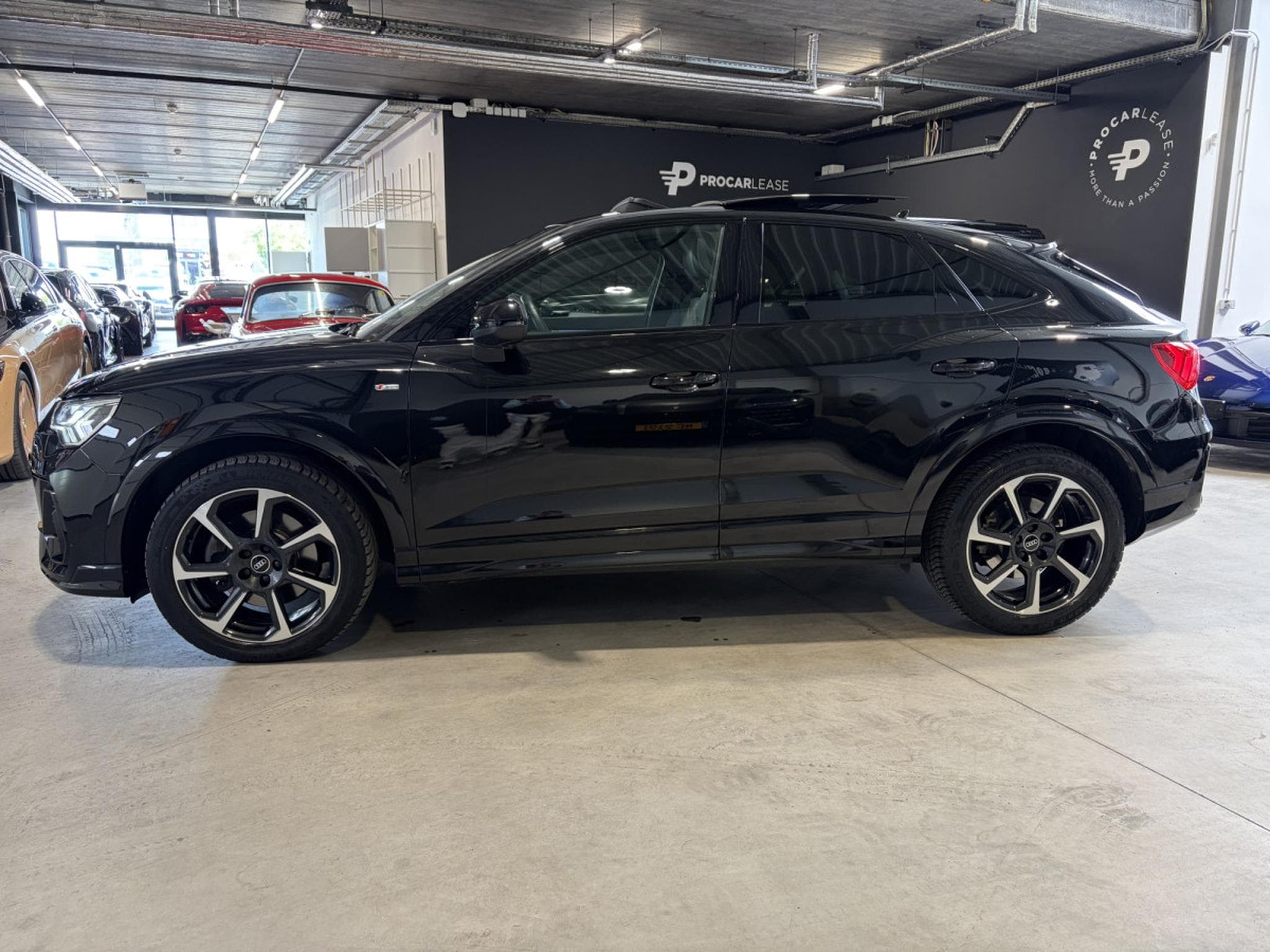 Audi Q3 Q3 Sportback 40 TFSI quattro S line (2021) - Foto 6