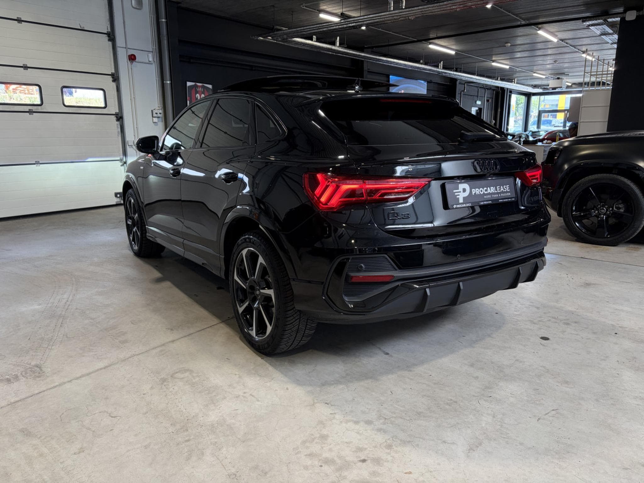 Audi Q3 Q3 Sportback 40 TFSI quattro S line (2021) - Foto 7