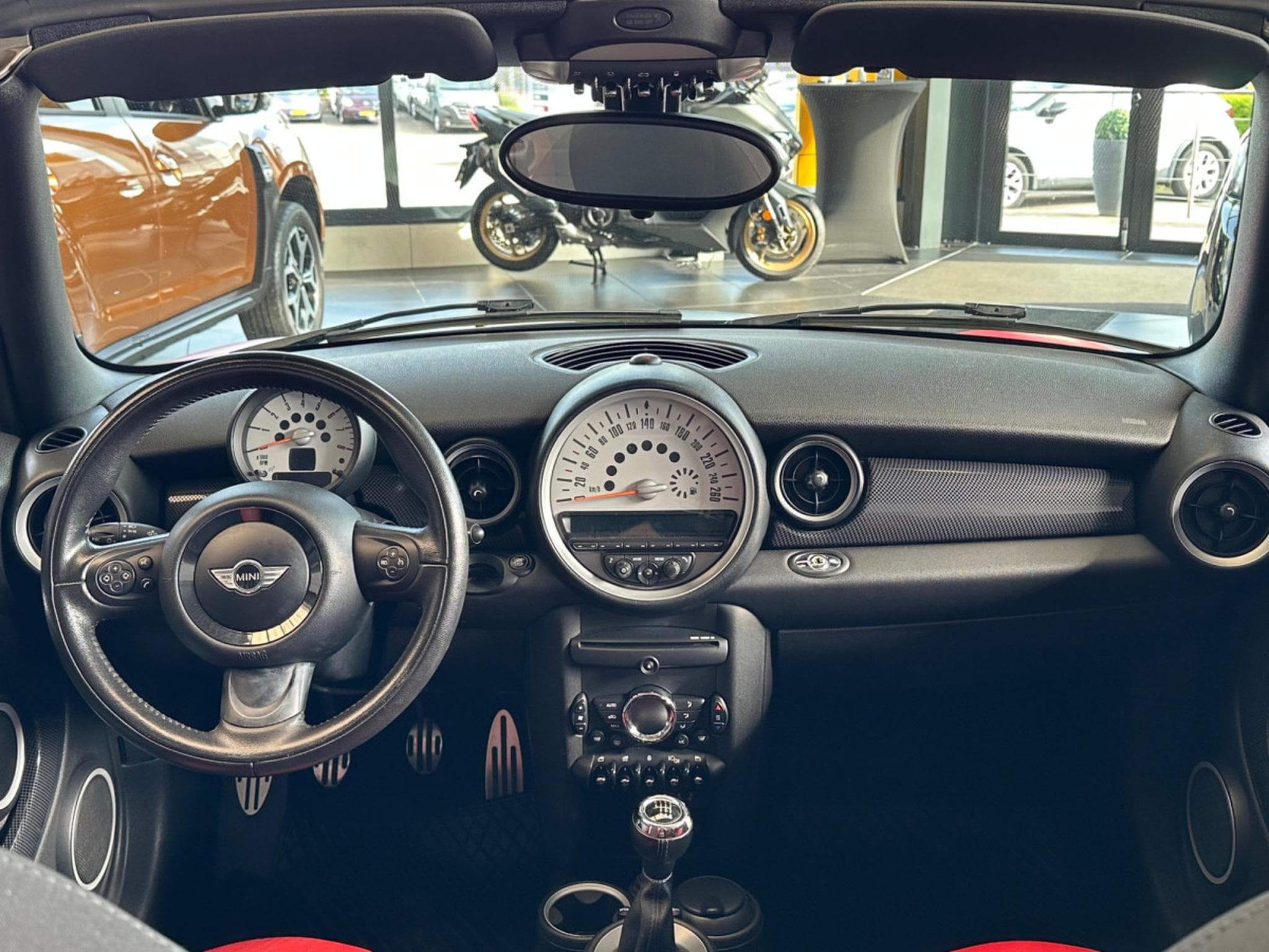 Mini Cooper 16 16V  183PS (2012) - Photo 7