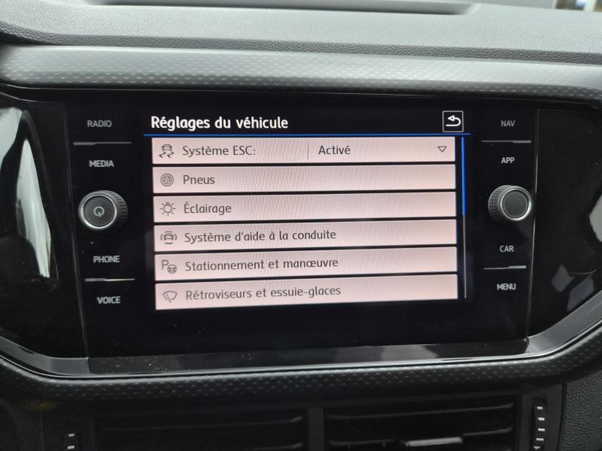 VW T-Cross Life (2020) - Photo 10
