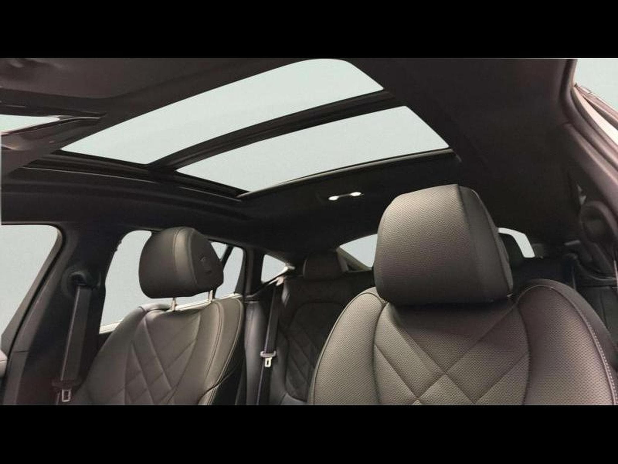 BMW X6 M Sport 40d (2025) - Photo 12