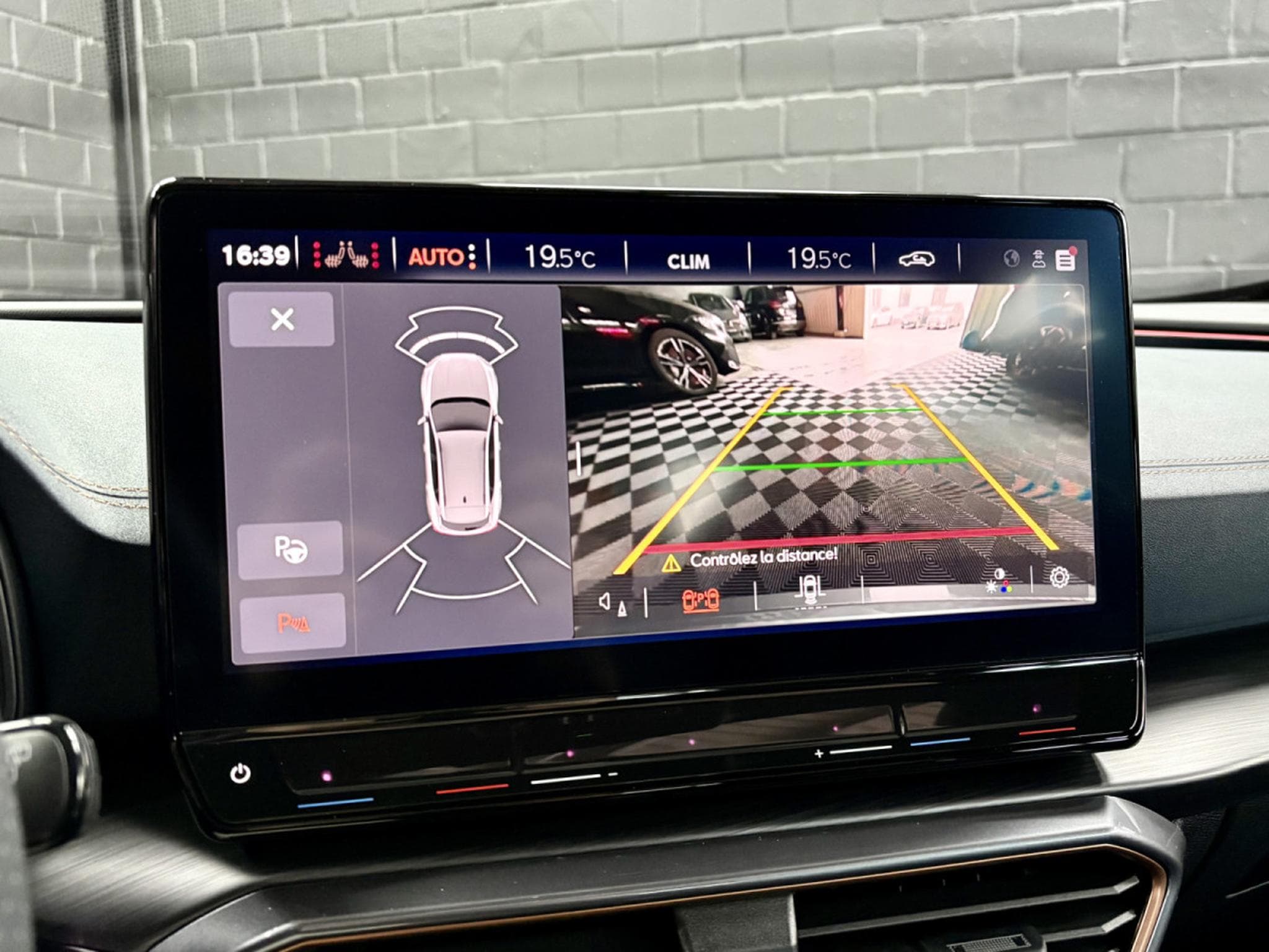 Cupra Formentor VZ 245CV eHybrid PHEV DSG6 ** MAT ** VSS ** CUIR ** (2023) - Photo 14