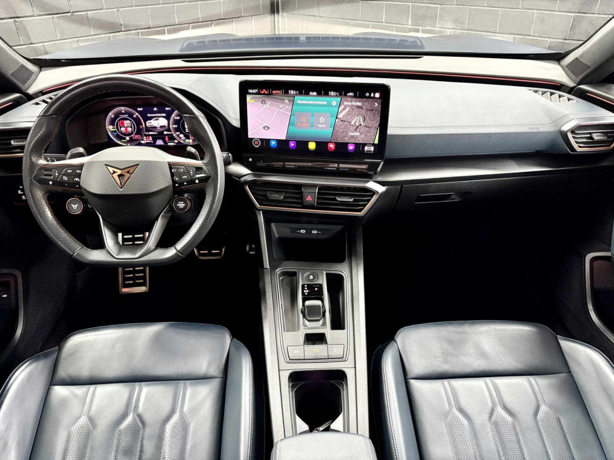 Cupra Formentor VZ 245CV eHybrid PHEV DSG6 ** MAT ** VSS ** CUIR ** (2023) - Photo 9