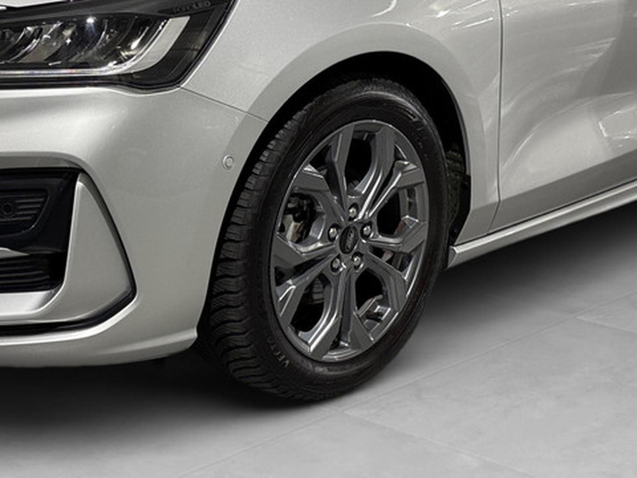 Ford Focus Clipper 1.0i EcoBoost MHEV 92kW ST-Line X (2023) - Foto 19