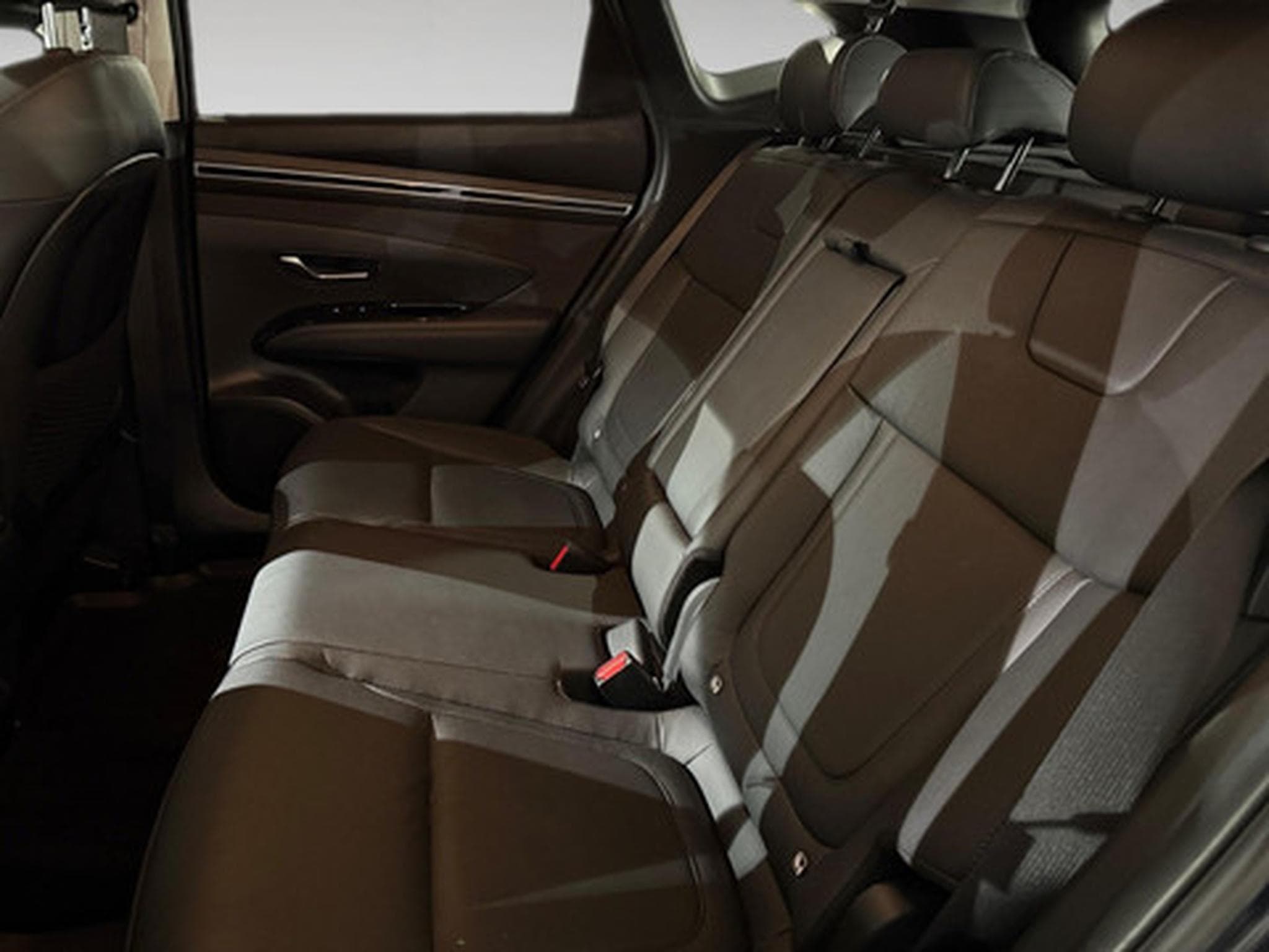 Hyundai Tucson 1.6 T-GDi Hybrid 4x4 Shine (2021) - Photo 11