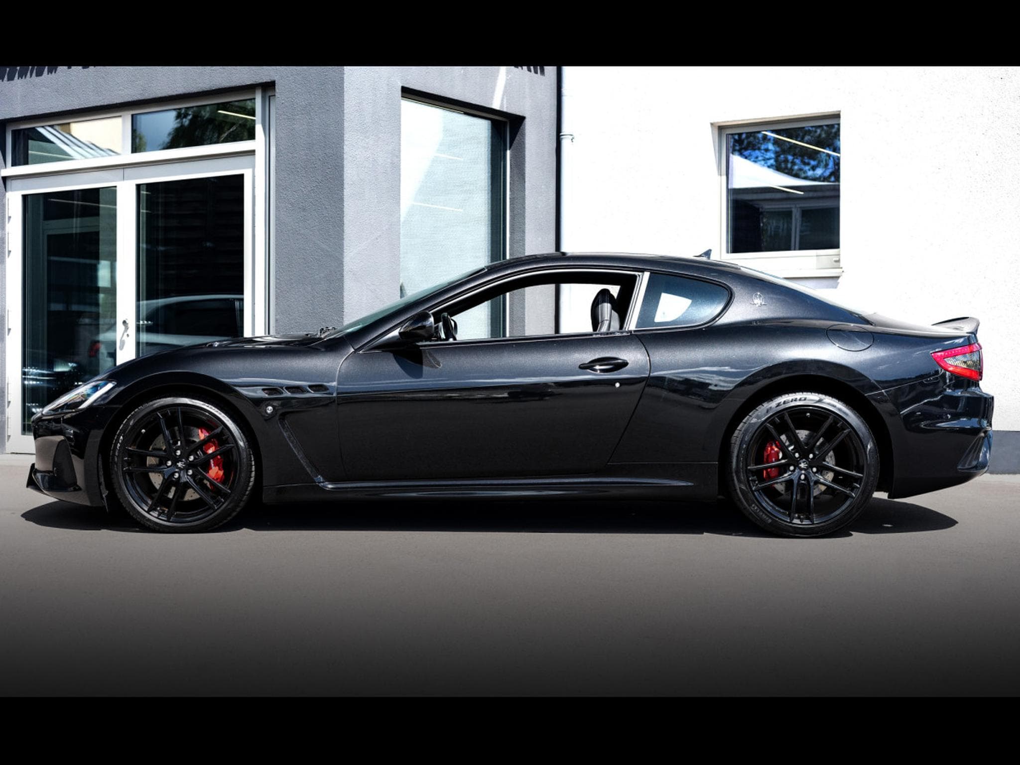 Maserati GranTurismo 4.7 V8 MC (460 CH) PHASE 2 - IMMAT. FR - PPF (2019) - Foto 2