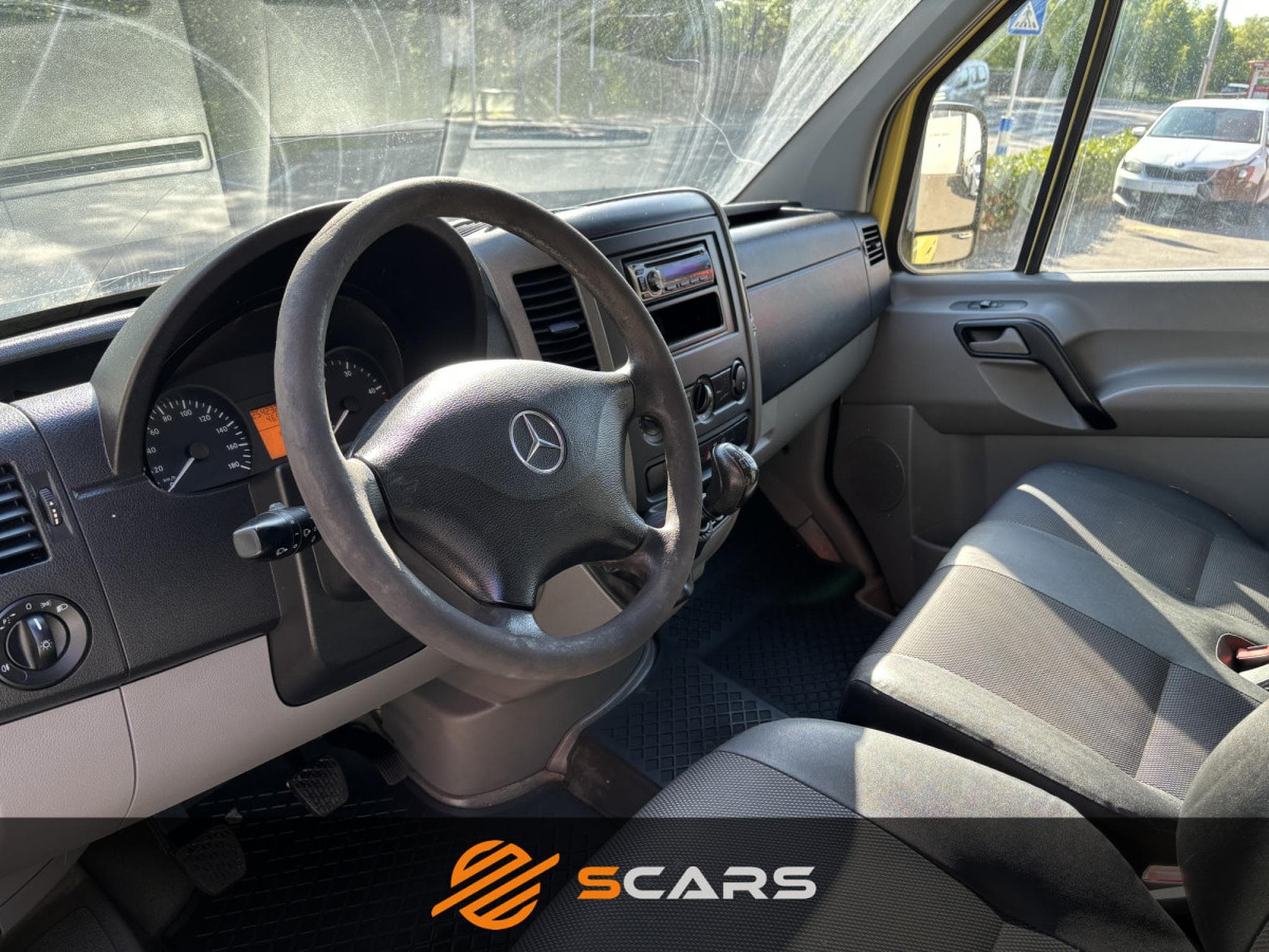 Mercedes Sprinter 107 Cdi 9 places 109cv L1H1 (2010) - Foto 8