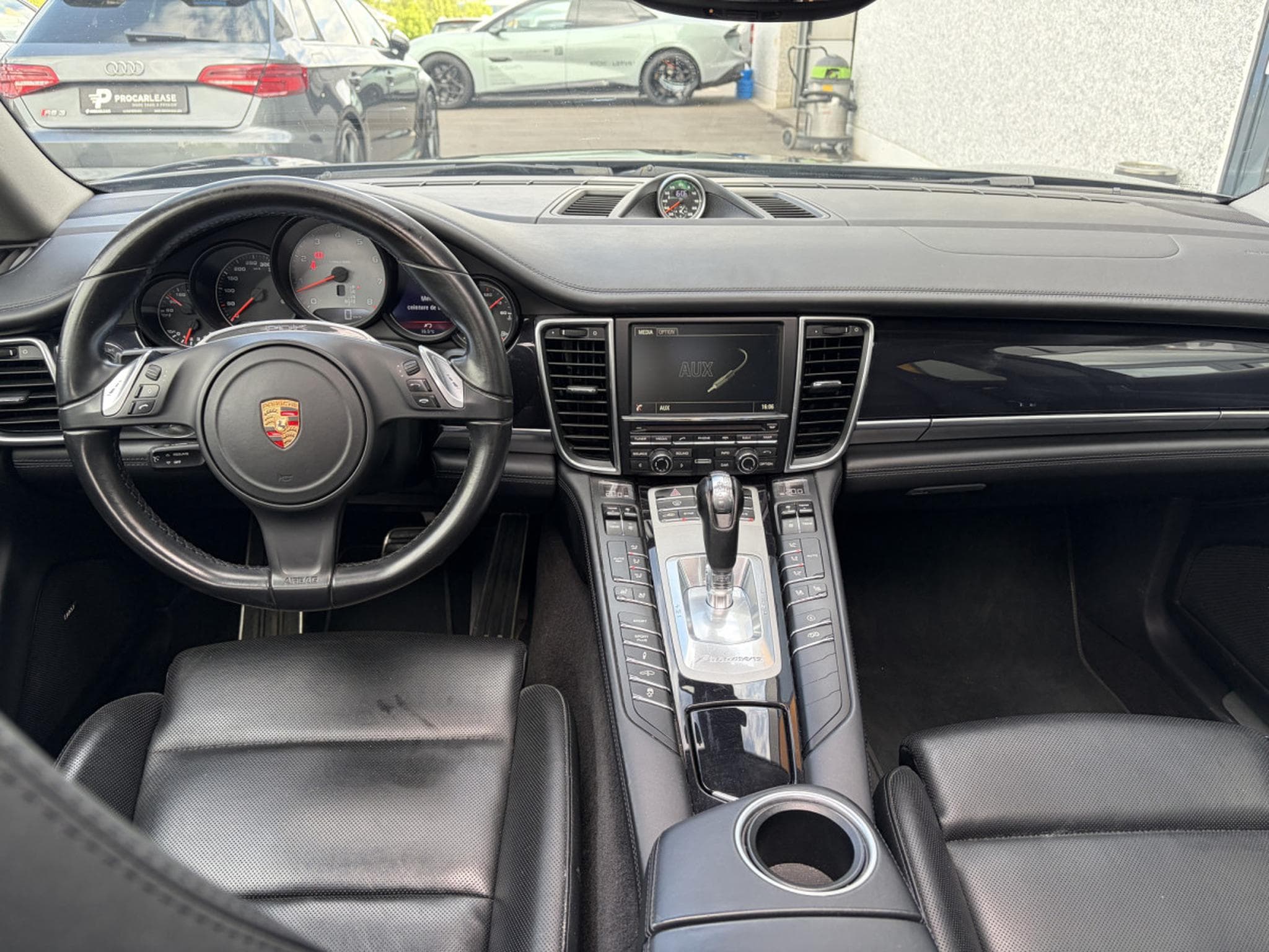 Porsche Panamera Panamera 4 S (2015) - Foto 15