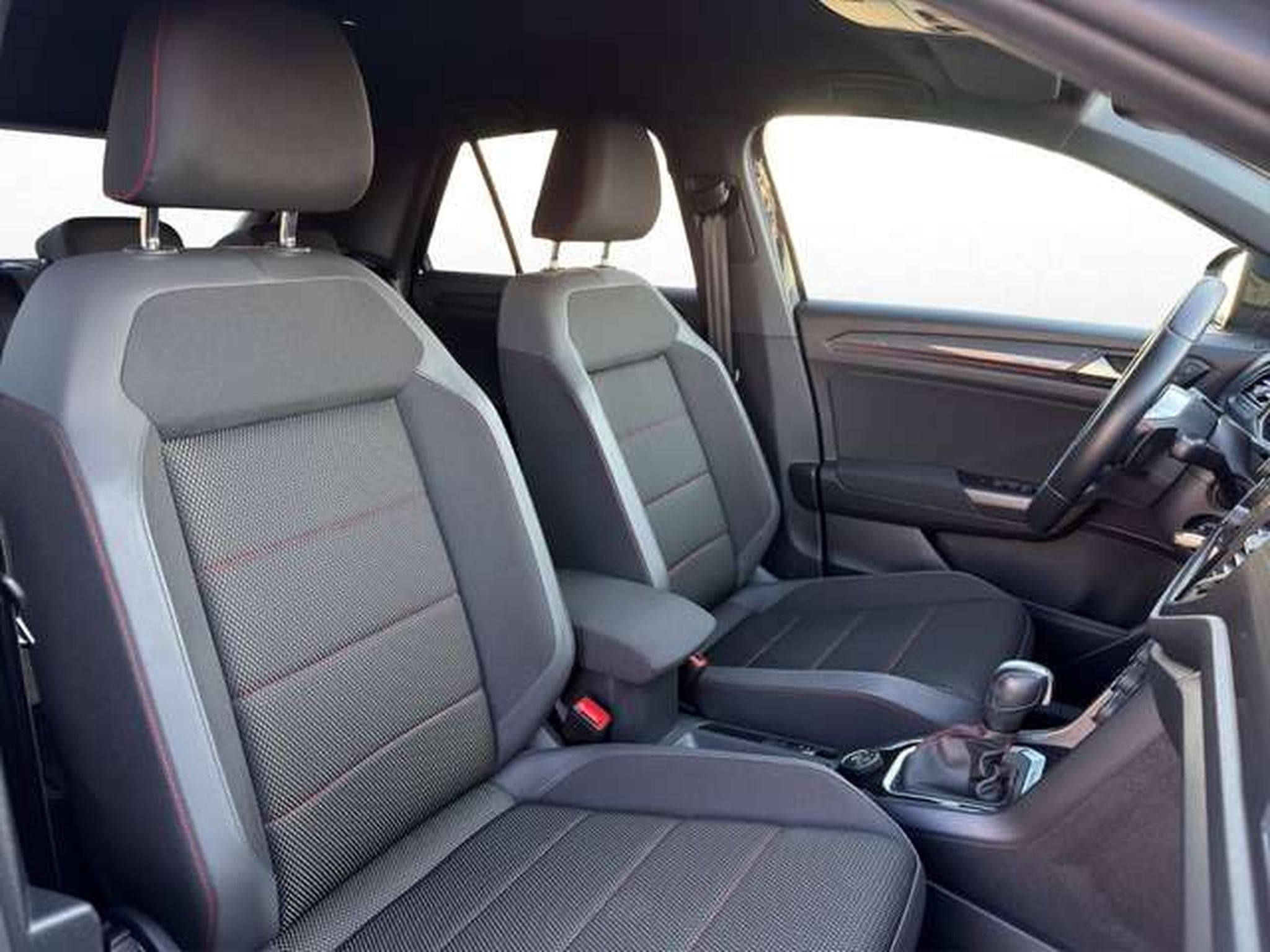 VW T-Roc Sport 4Motion/Navi/Standhzg/ACC/AHK (2021) - Foto 17